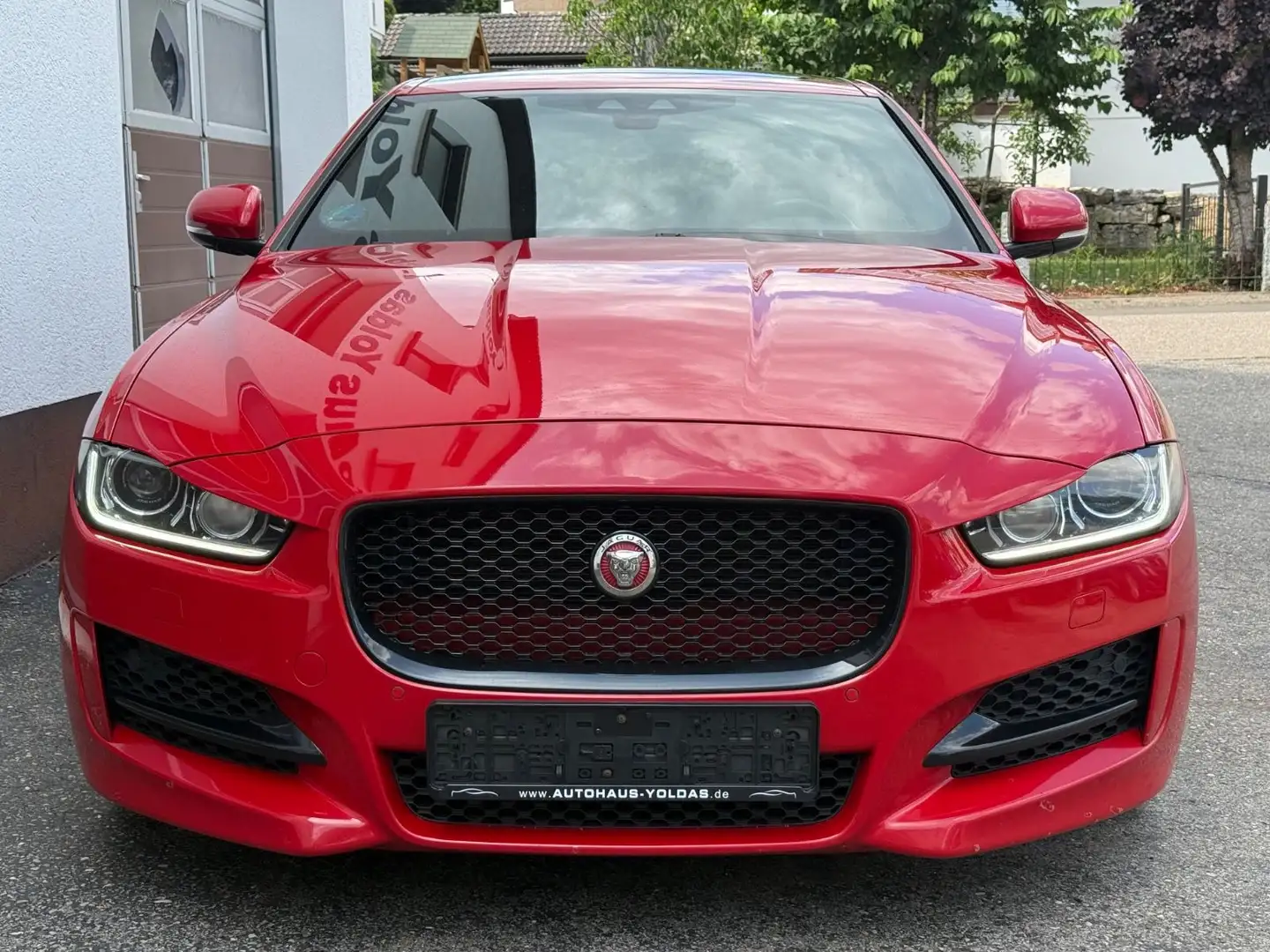 Jaguar XE R-Sport*Pano*BlackPaket*Navi*Leder*AGA*Meridi Rouge - 2