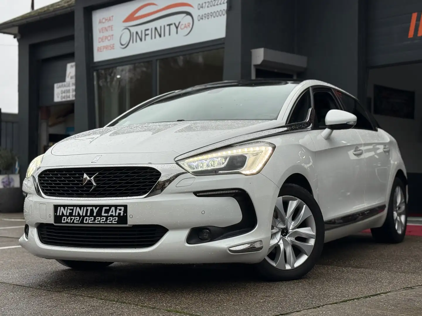 DS Automobiles DS 5 DS 5 1.6 BlueHDi Business Executive S Fehér - 2