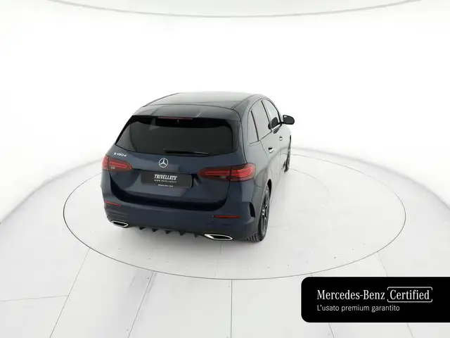 Mercedes-Benz B-Class view 6