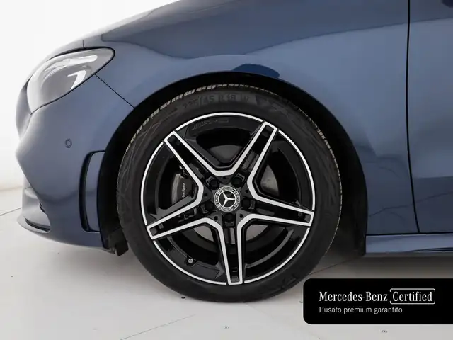 Mercedes-Benz B-Class view 7