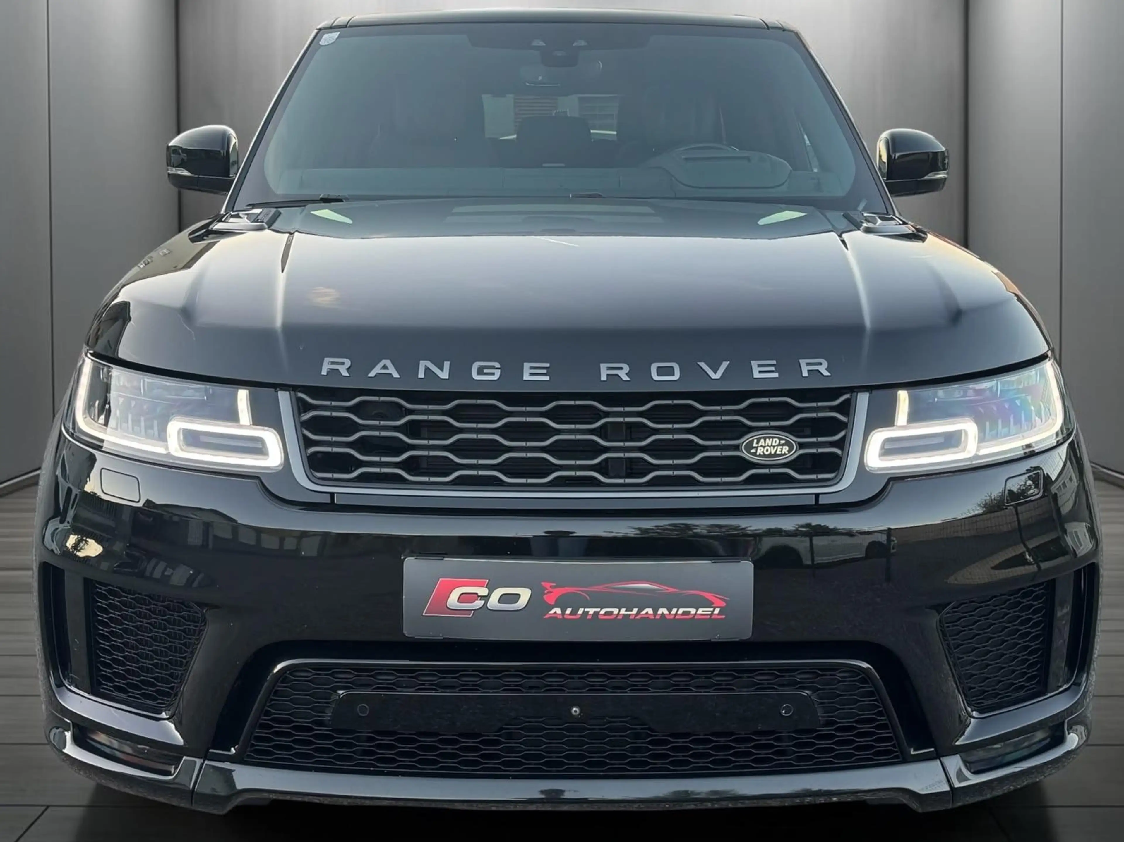 Land Rover Range Rover Sport R Dynamic — photo 3