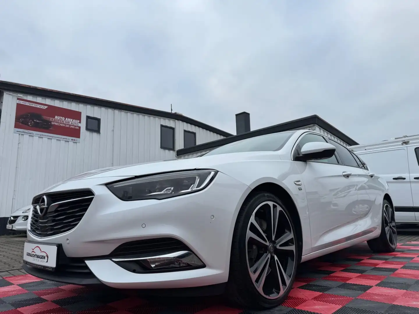 Opel Insignia BGrand Sport Dynamic4x4*Head-Up*360°Kam Weiß - 1