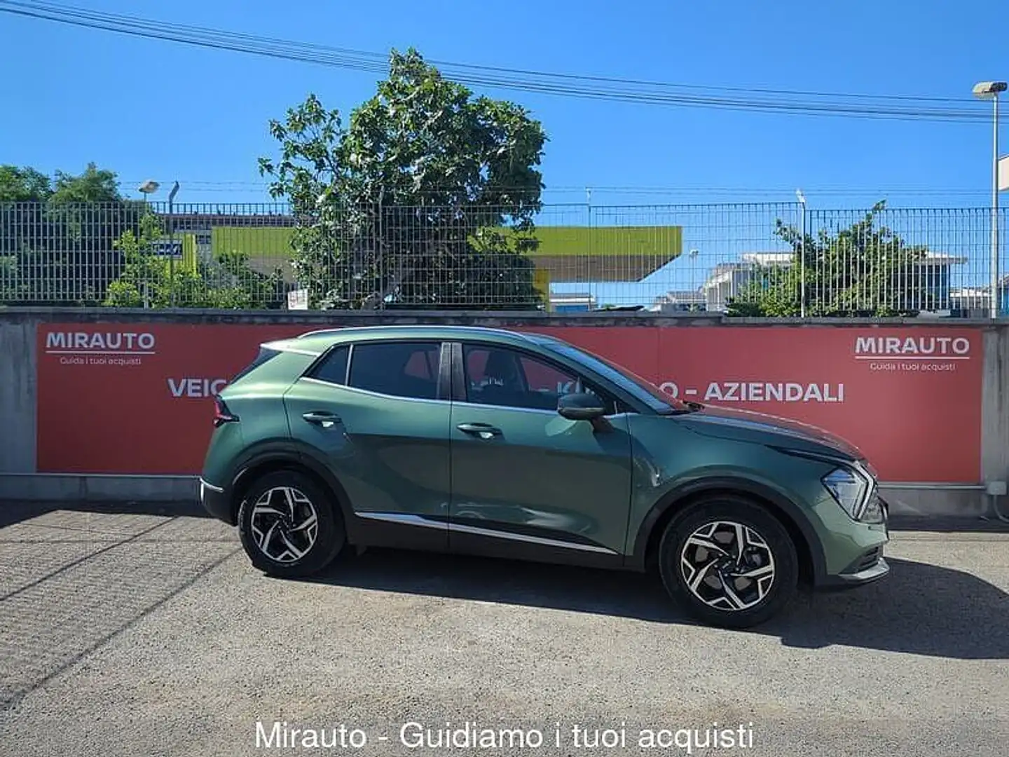 Kia Sportage 5ª serie Sportage 1.6 TGDi GPL Business Зелений - 1