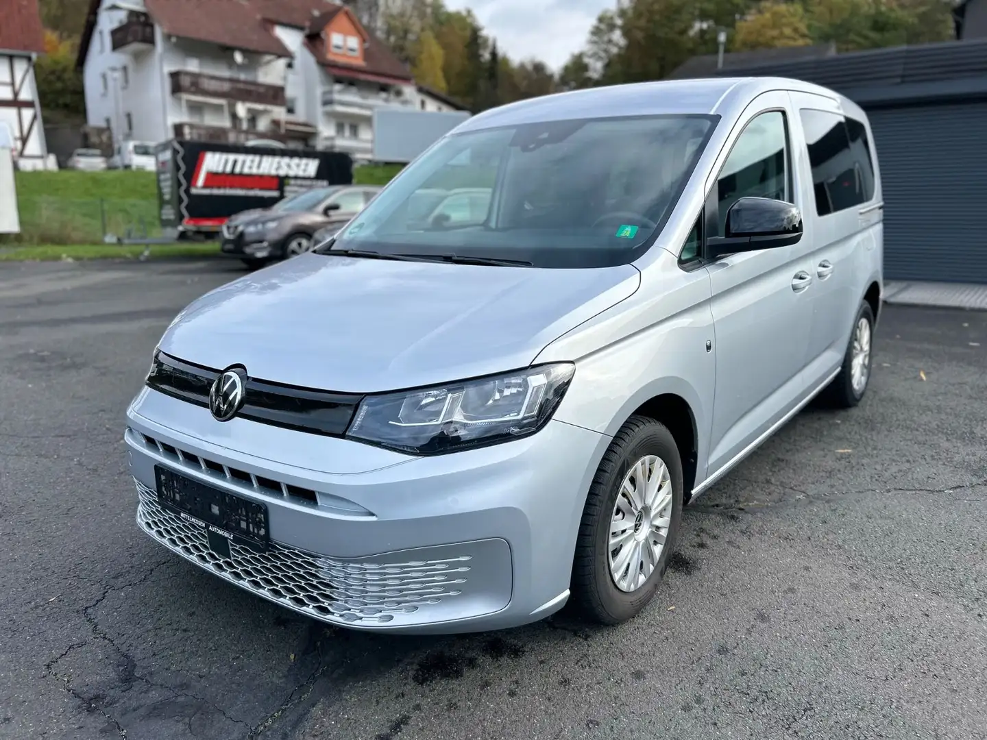Volkswagen Caddy 2.0 TDI 1.HAND/CARPLAY/SHZG/TEMPO/KAMERA Silber - 1