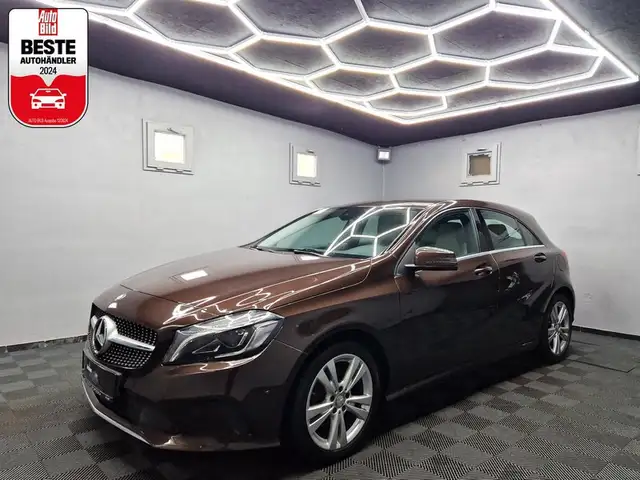 Mercedes-Benz A 160 Urban|AUTOM|NAVI|R-KAMERA|LM FELGEN