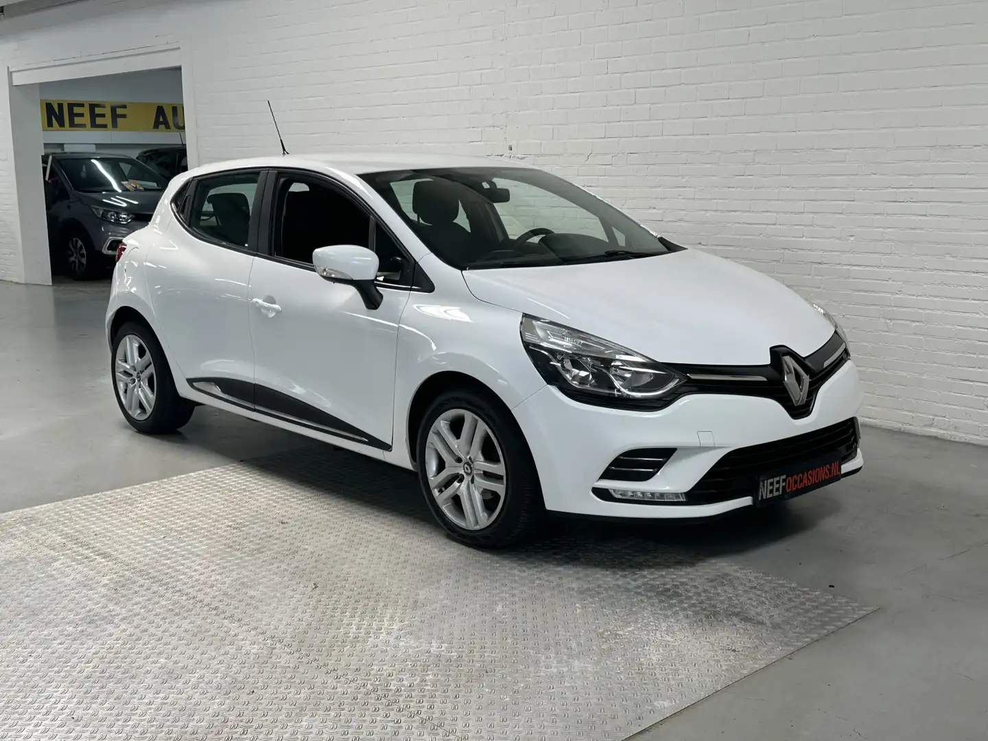 Renault Clio 0.9 TCe Zen Airco / Cruise / Navi / Lmv Wit - 2