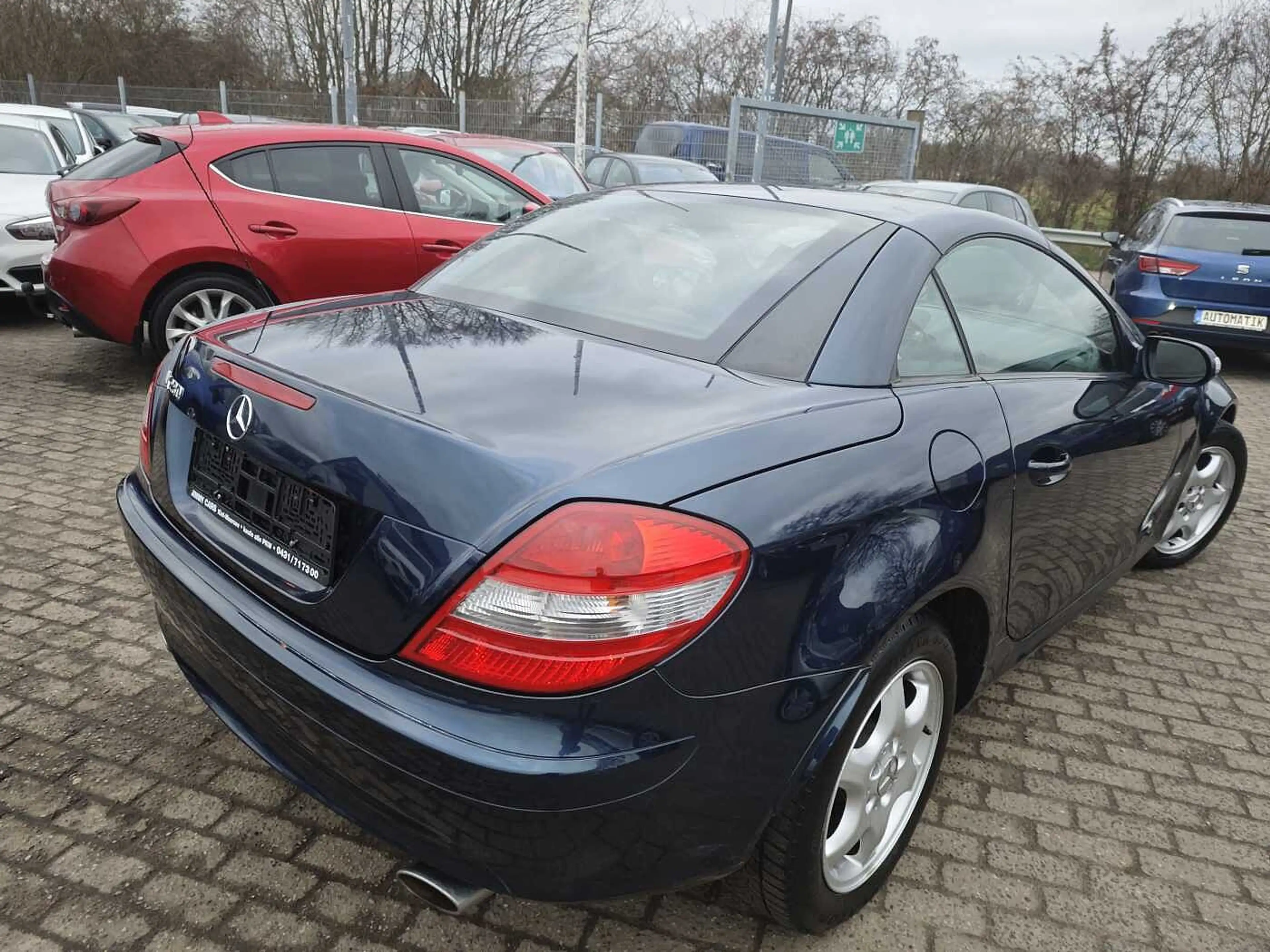 Mercedes-Benz SLK 280 7G-TRONIC — photo 2