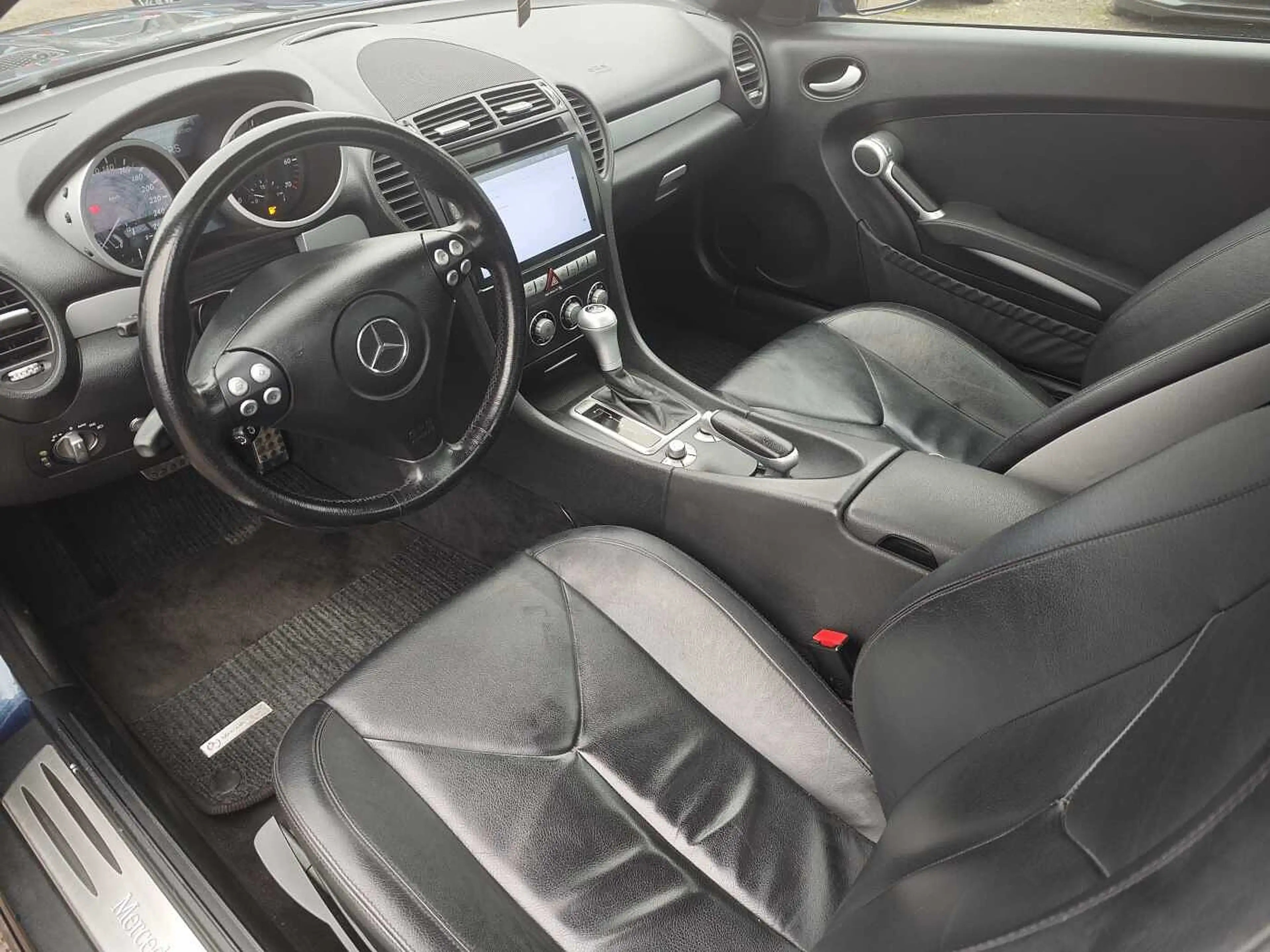 Mercedes-Benz SLK 280 7G-TRONIC — photo 11