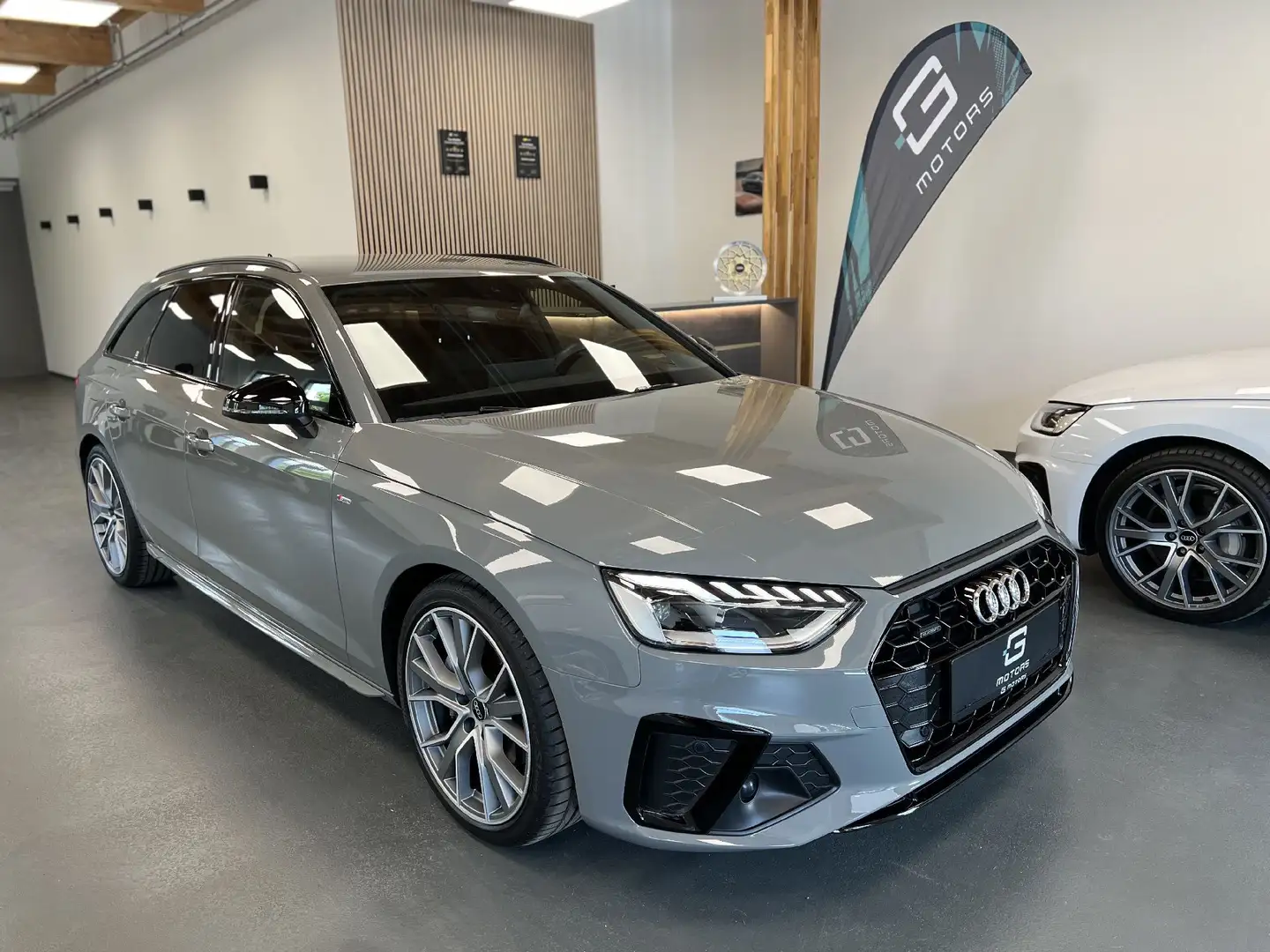 Audi A4 40 TFSI SPORT QUATTRO 3X-SLINE QUANTUM BLACK VIRT Grau - 2