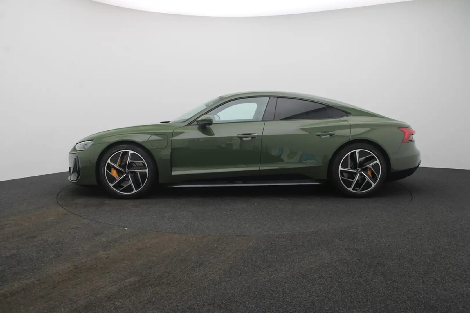 Audi e-tron GT quattro . Matrix Navi B&O HuD ACC Grün - 2