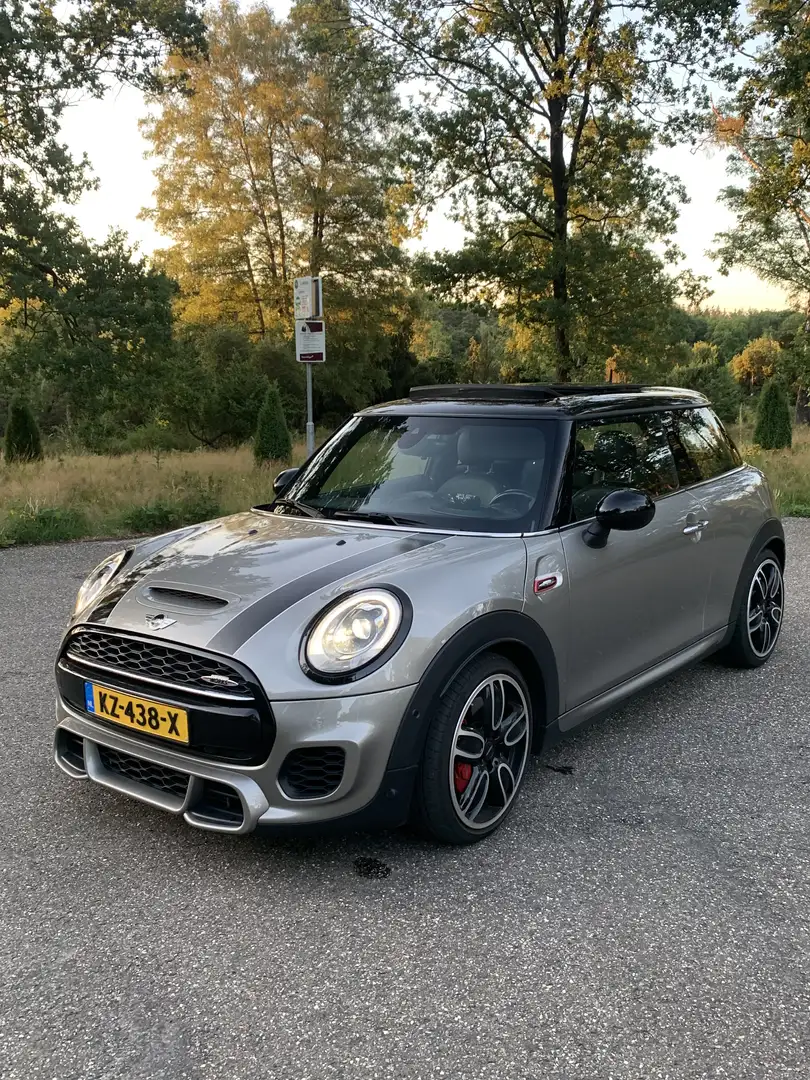 MINI John Cooper Works 2.0 JCW. Chili | PANO | NAVI | 231PK | VOL OPTIE Grijs - 2