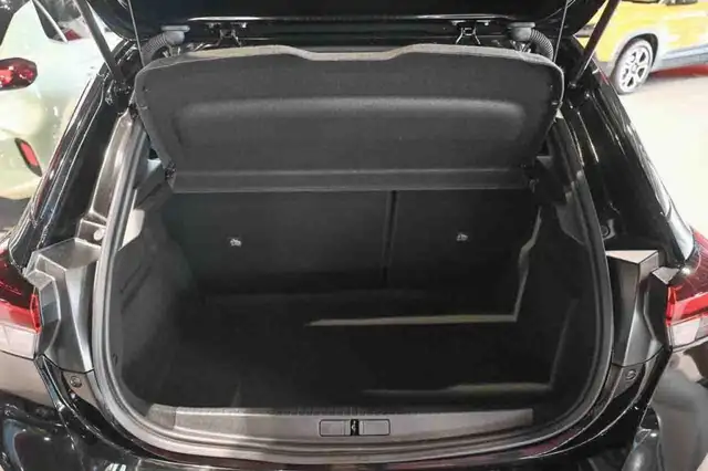 Opel Corsa view 7