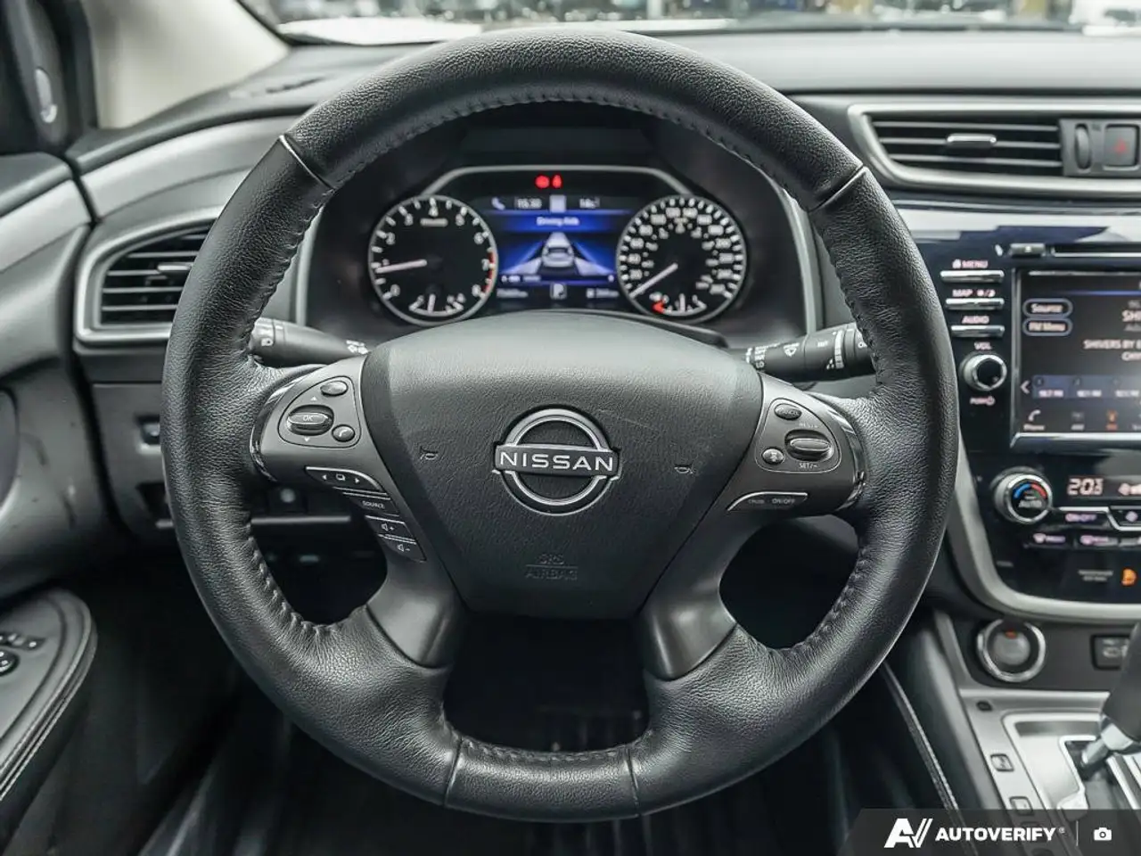 Nissan Murano снимка Nissan Murano
