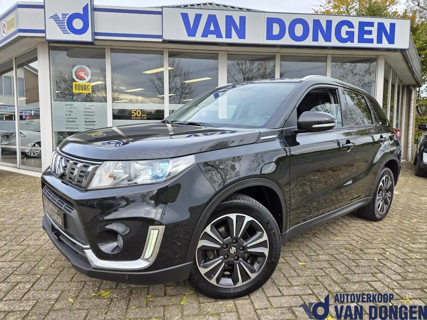 Suzuki Vitara 1.4 Boosterjet AllGrip Stijl | Trekhaak / Pano | D Argent - 1