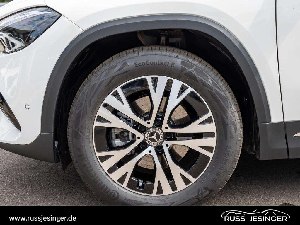 Mercedes-Benz GLA 180