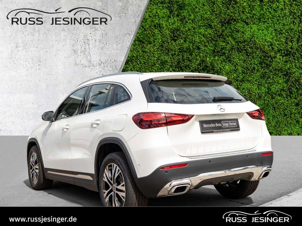 Mercedes-Benz GLA 180