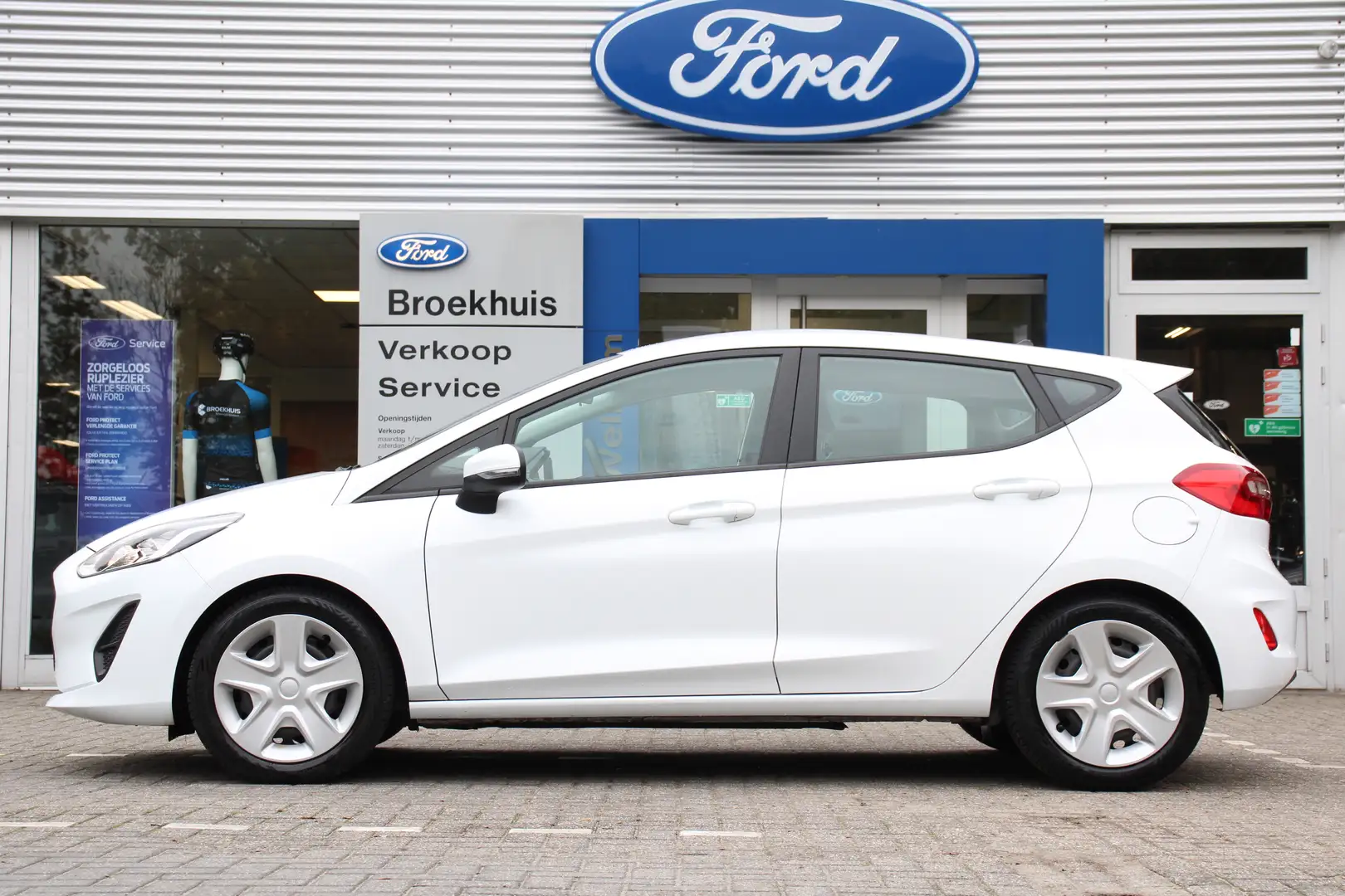 Ford Fiesta 1.1 Trend | NL-AUTO! | 1E EIGENAAR! | ALL SEASON | Blanc - 2