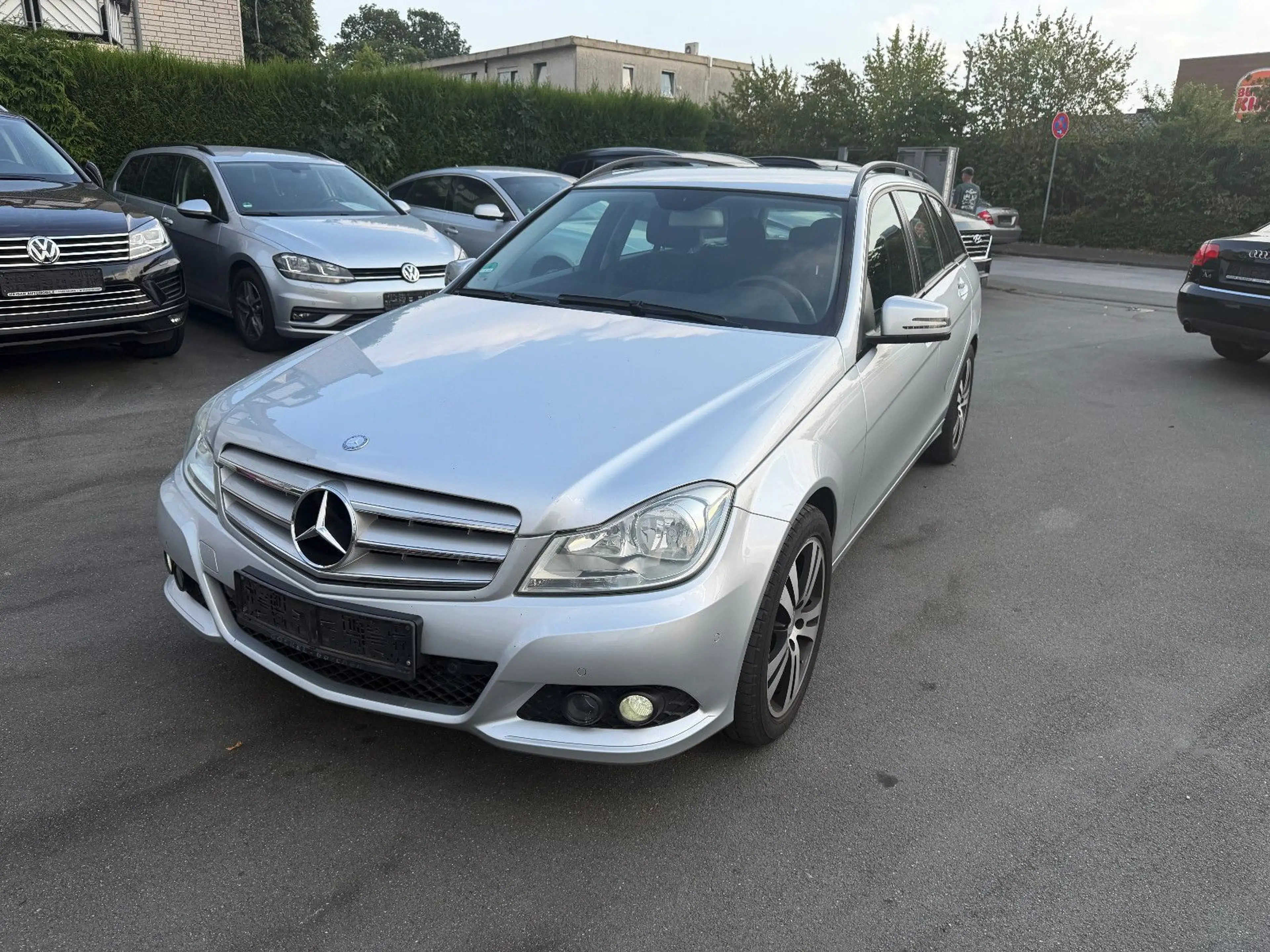 Mercedes-Benz C 200 C T-Modell C 200 CDI BlueEfficiency