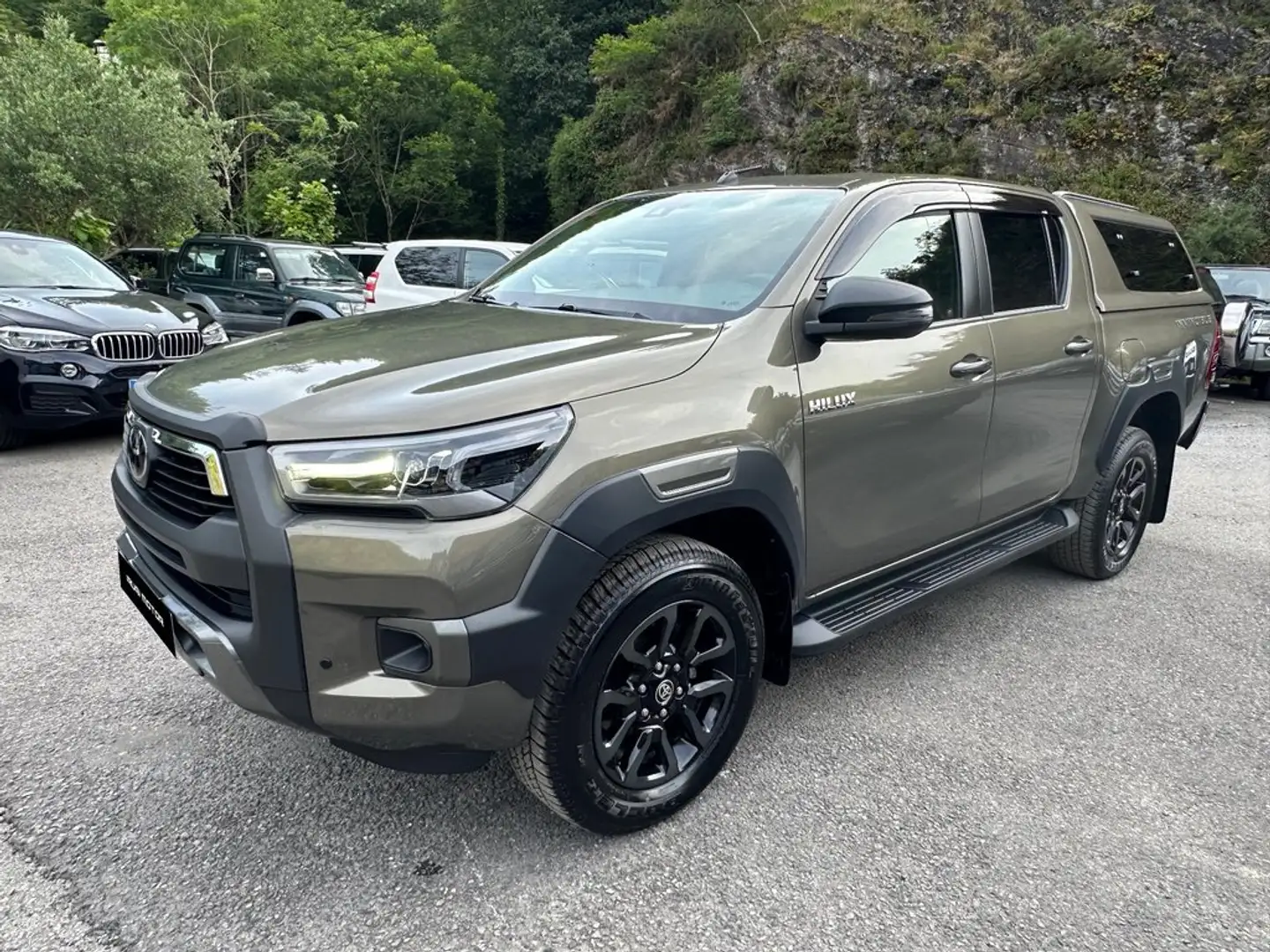 Toyota Hilux 2.8 D-4D 150kW C. Doble Invincible A/T Verde - 2