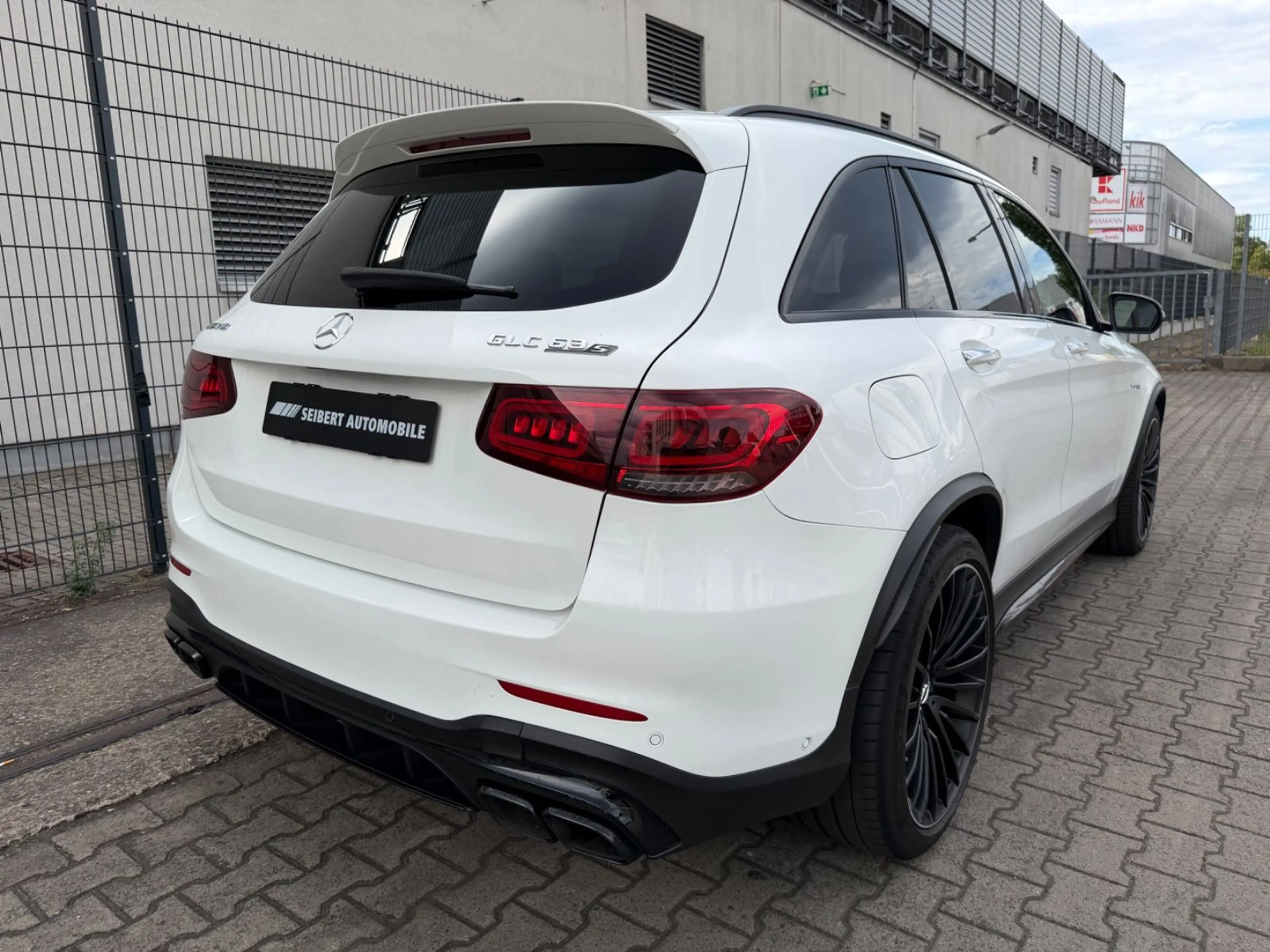 Mercedes-Benz GLC 63 AMG GLC 63 S AMG 4Matic PANO/HUD/SPORTABG/CARBON — photo 3