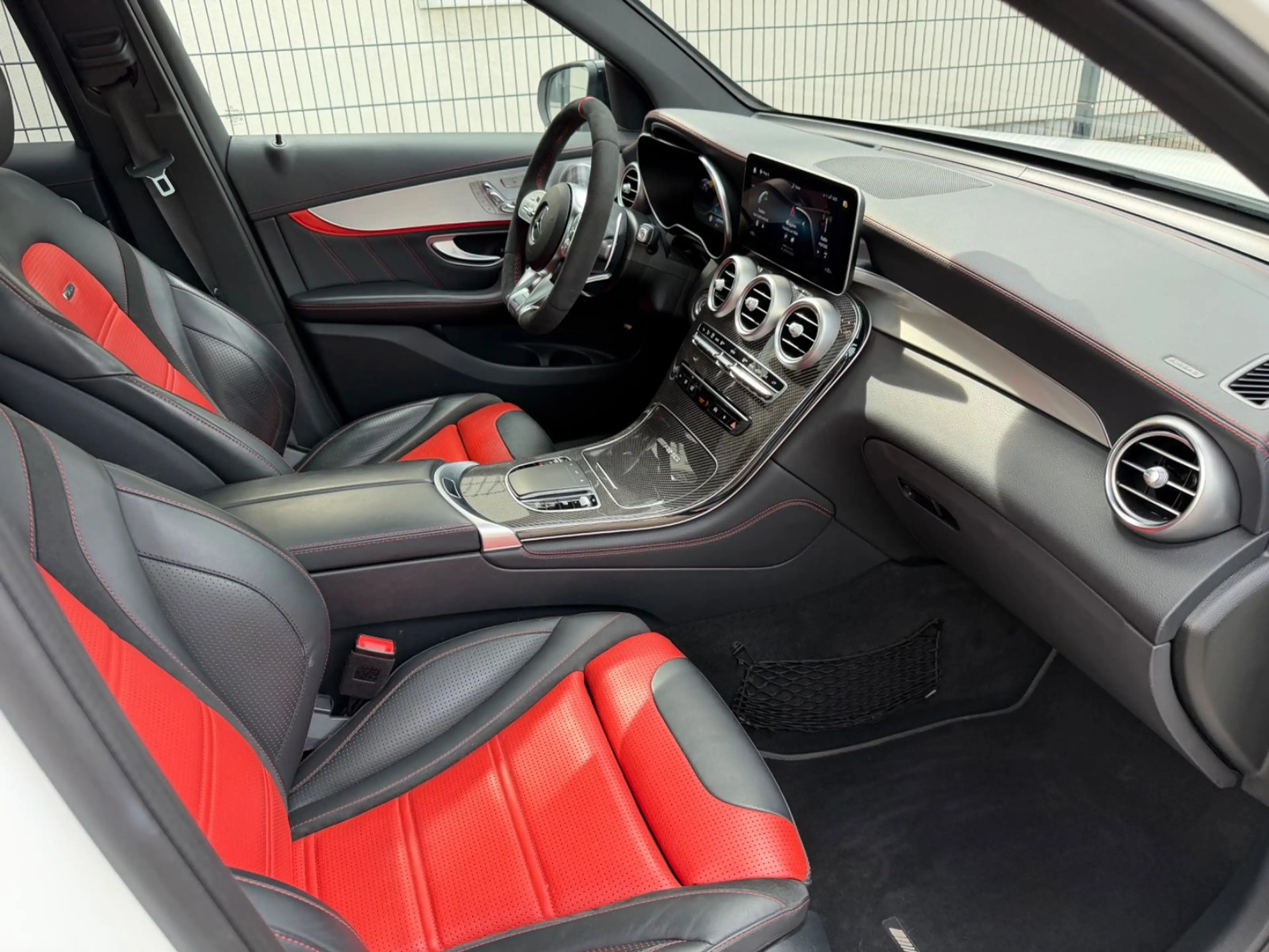 Mercedes-Benz GLC 63 AMG GLC 63 S AMG 4Matic PANO/HUD/SPORTABG/CARBON — photo 11
