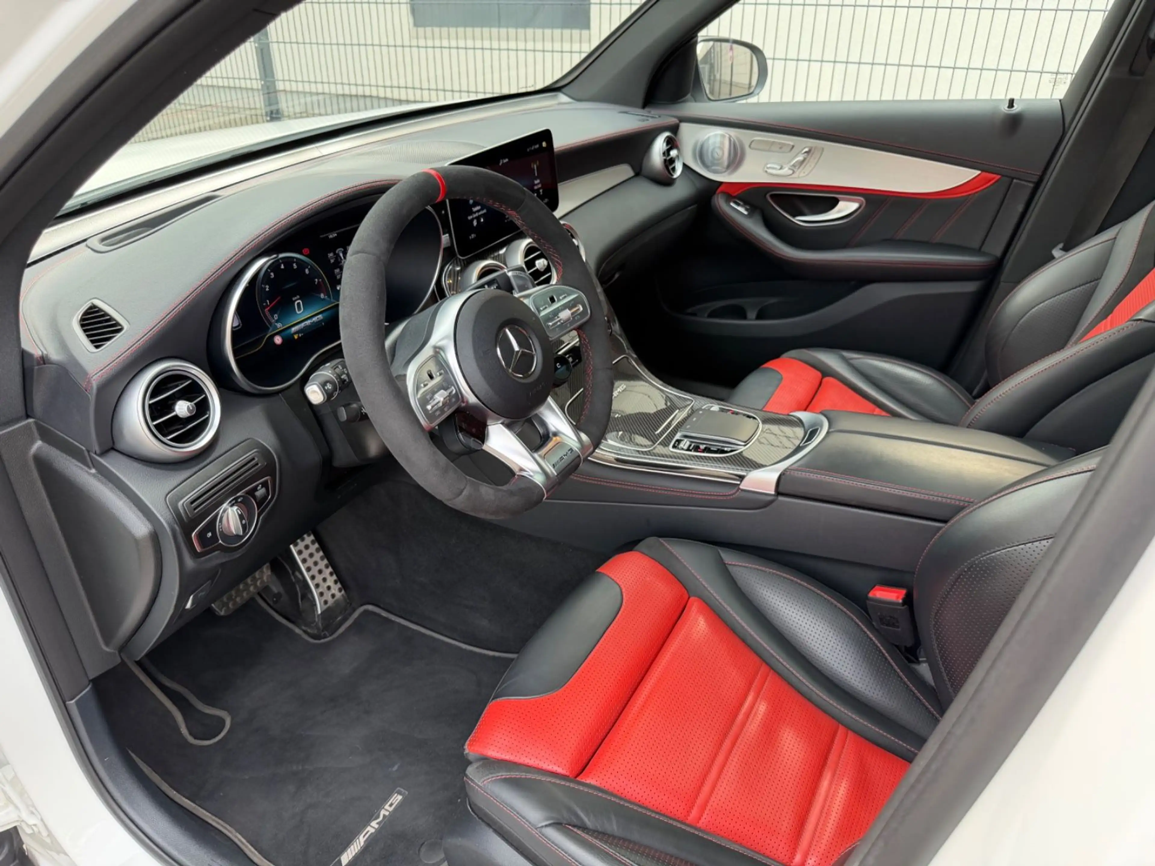 Mercedes-Benz GLC 63 AMG GLC 63 S AMG 4Matic PANO/HUD/SPORTABG/CARBON — photo 5