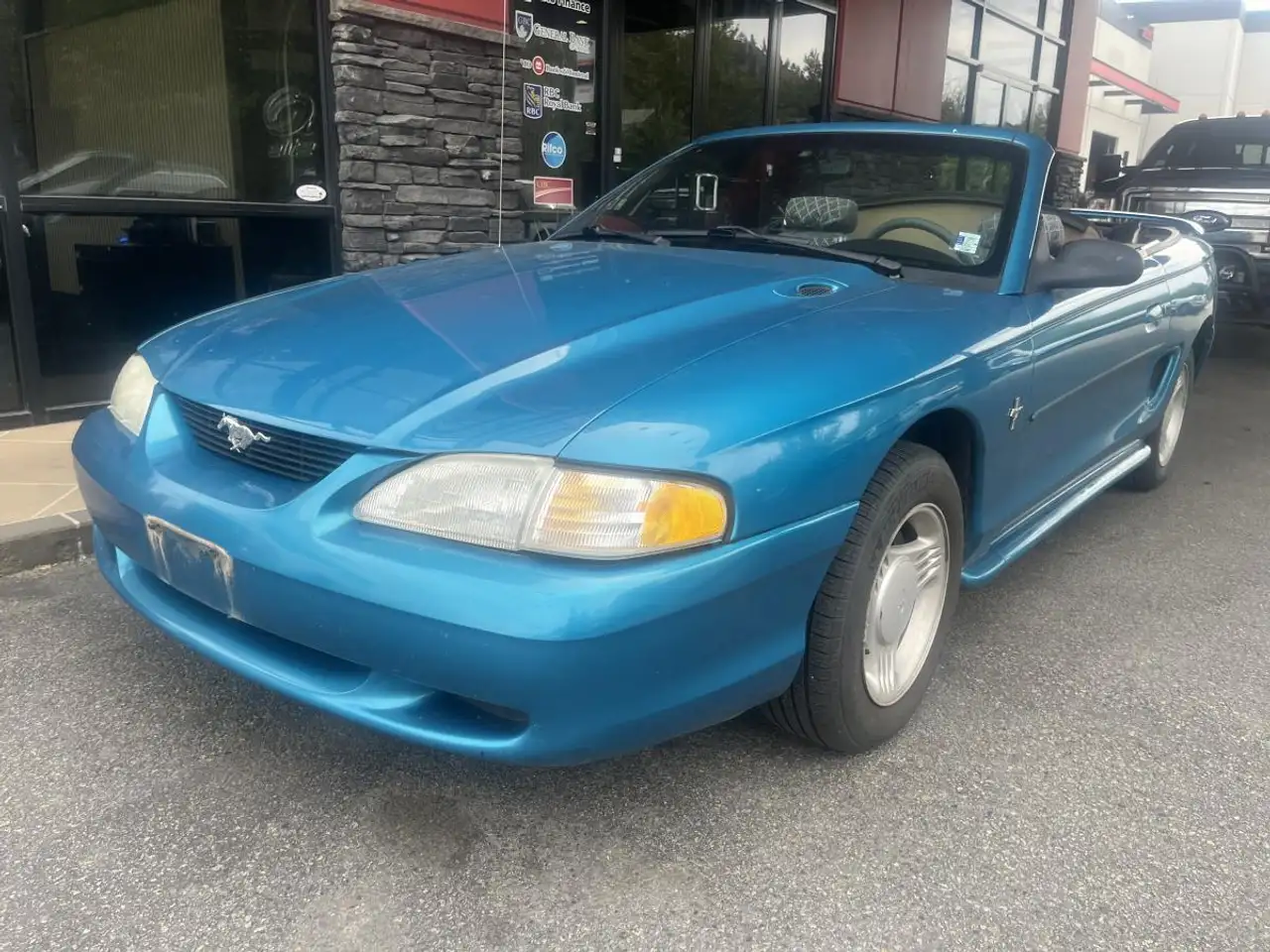 Ford Mustang снимка Ford Mustang