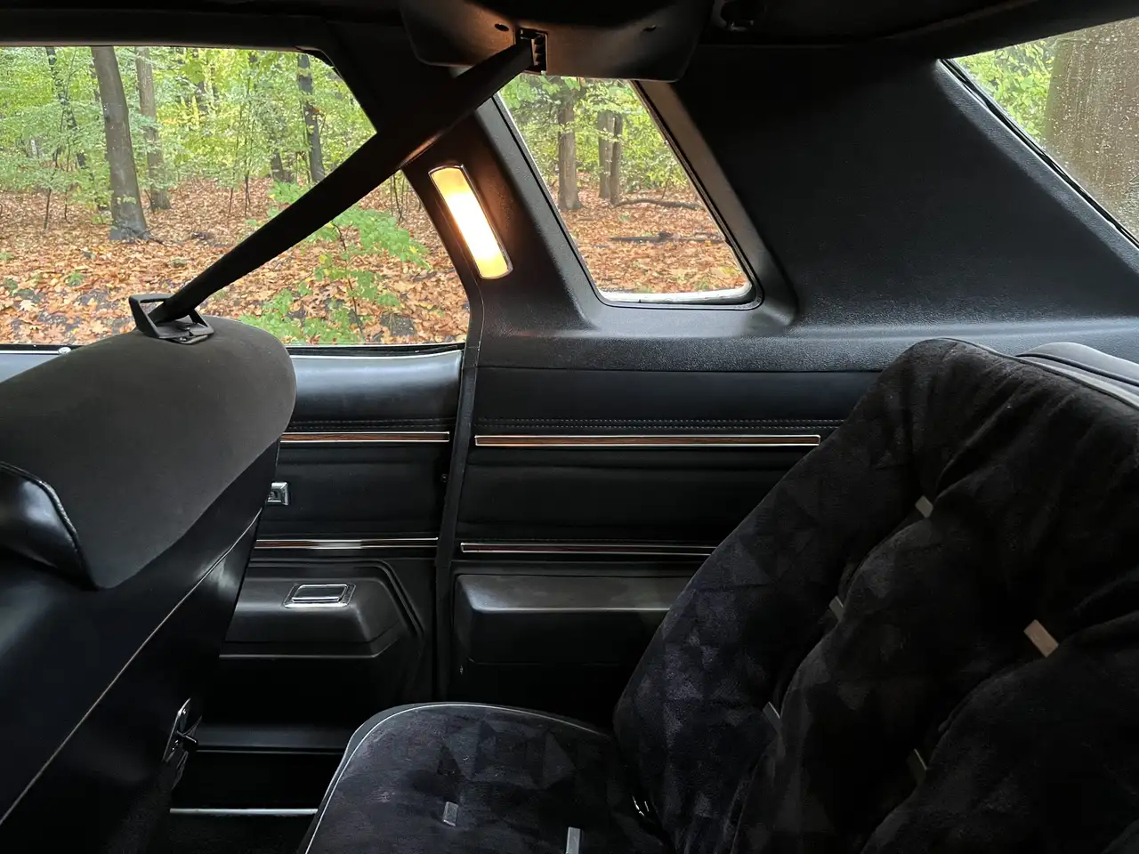 Oldsmobile Cutlass Supreme Brougham 5.7 V8, foto 10