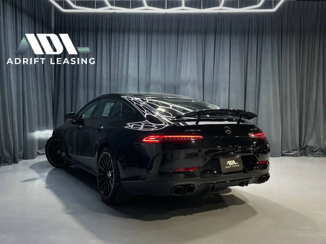 Mercedes-Benz AMG GT снимка Mercedes-Benz AMG GT