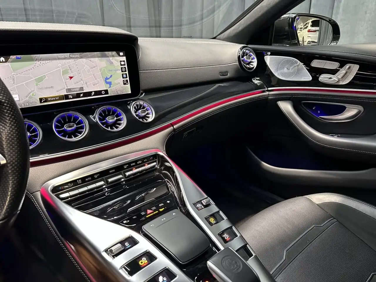 Mercedes-Benz AMG GT снимка Mercedes-Benz AMG GT