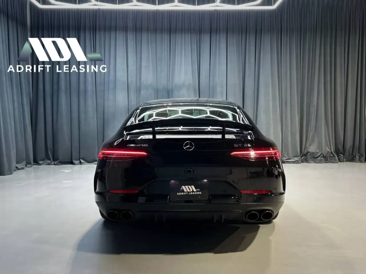 Mercedes-Benz AMG GT снимка Mercedes-Benz AMG GT