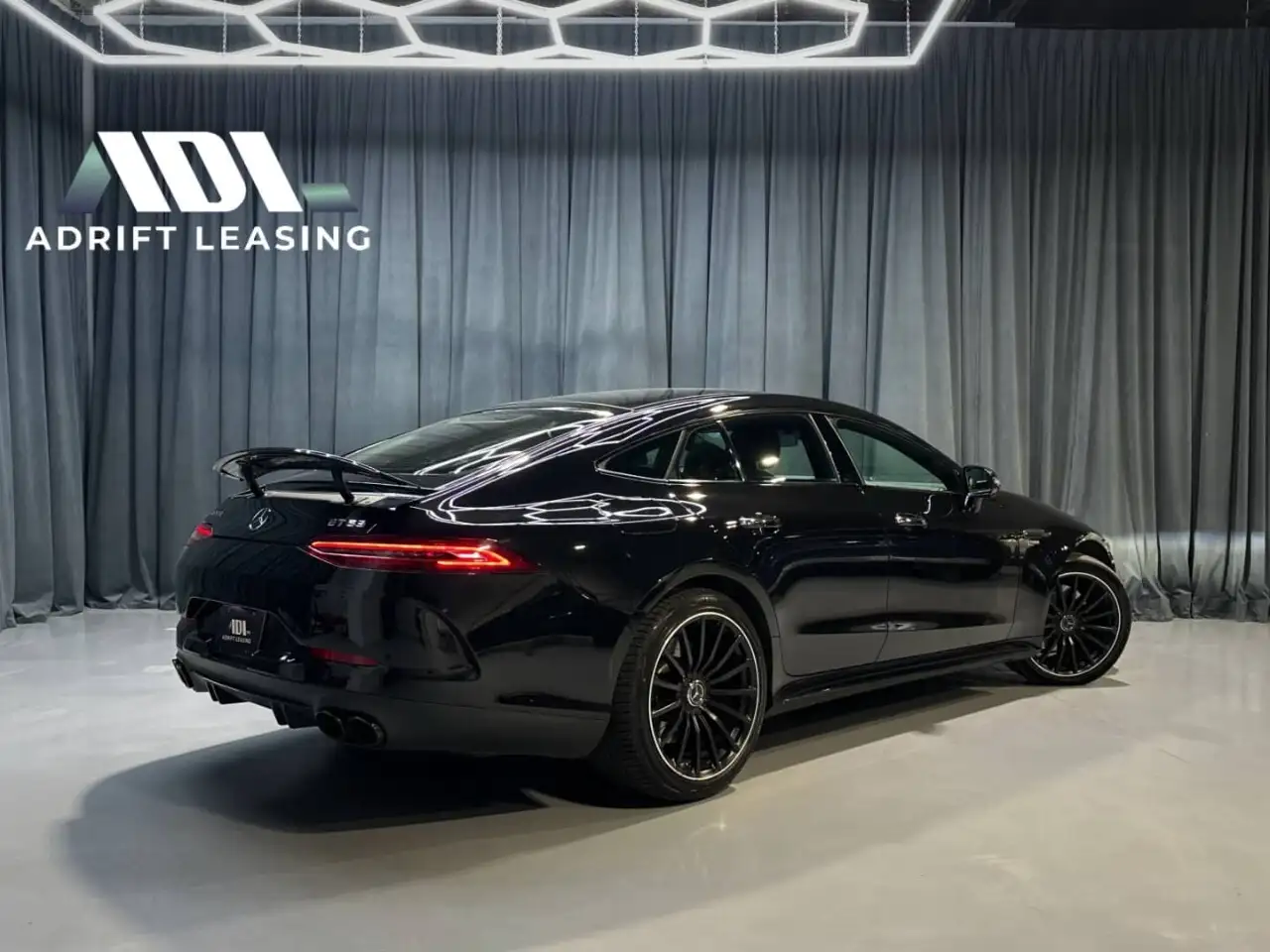 Mercedes-Benz AMG GT снимка Mercedes-Benz AMG GT
