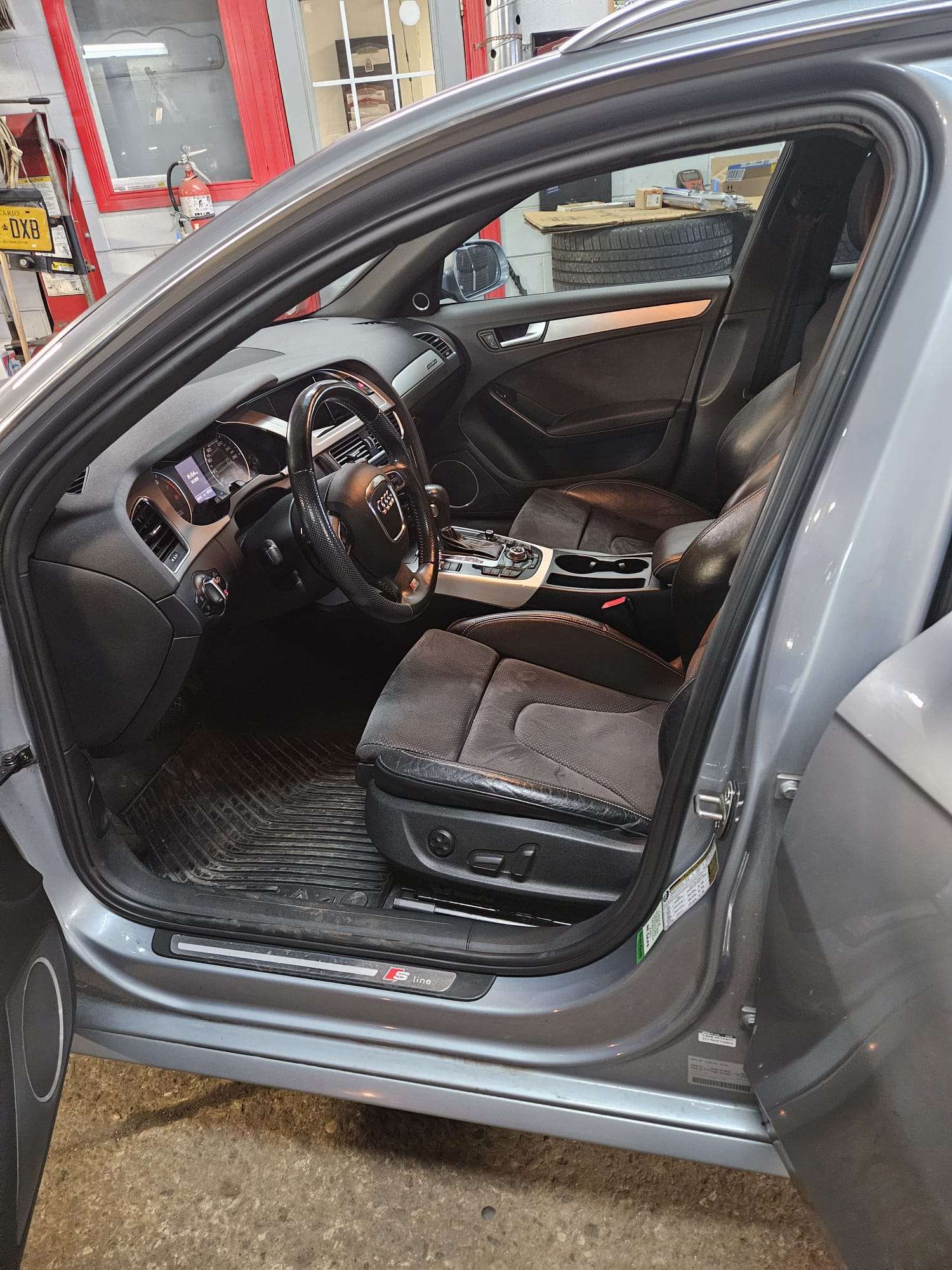 2010 Audi A4 thumb 7