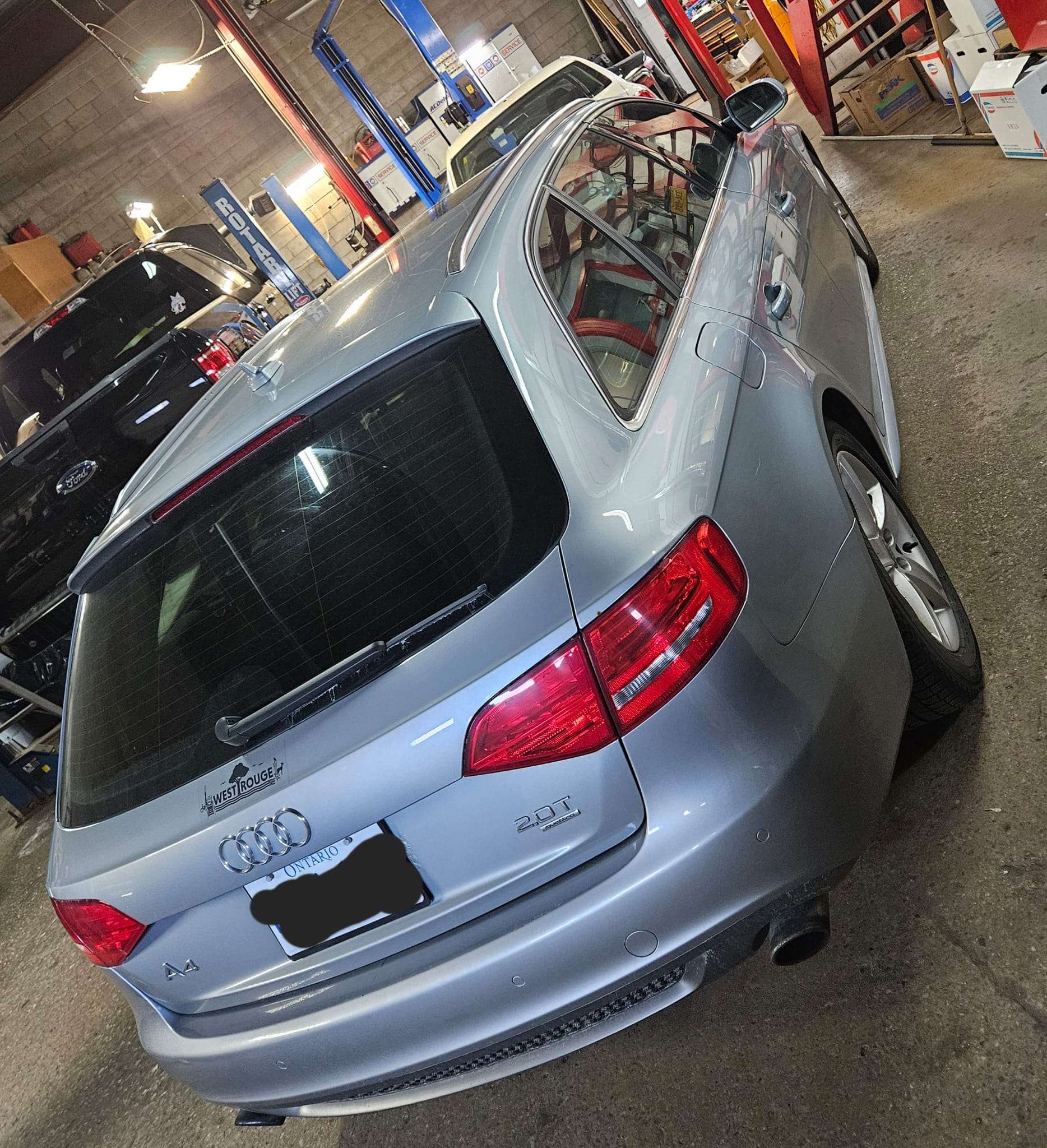 2010 Audi A4 thumb 8