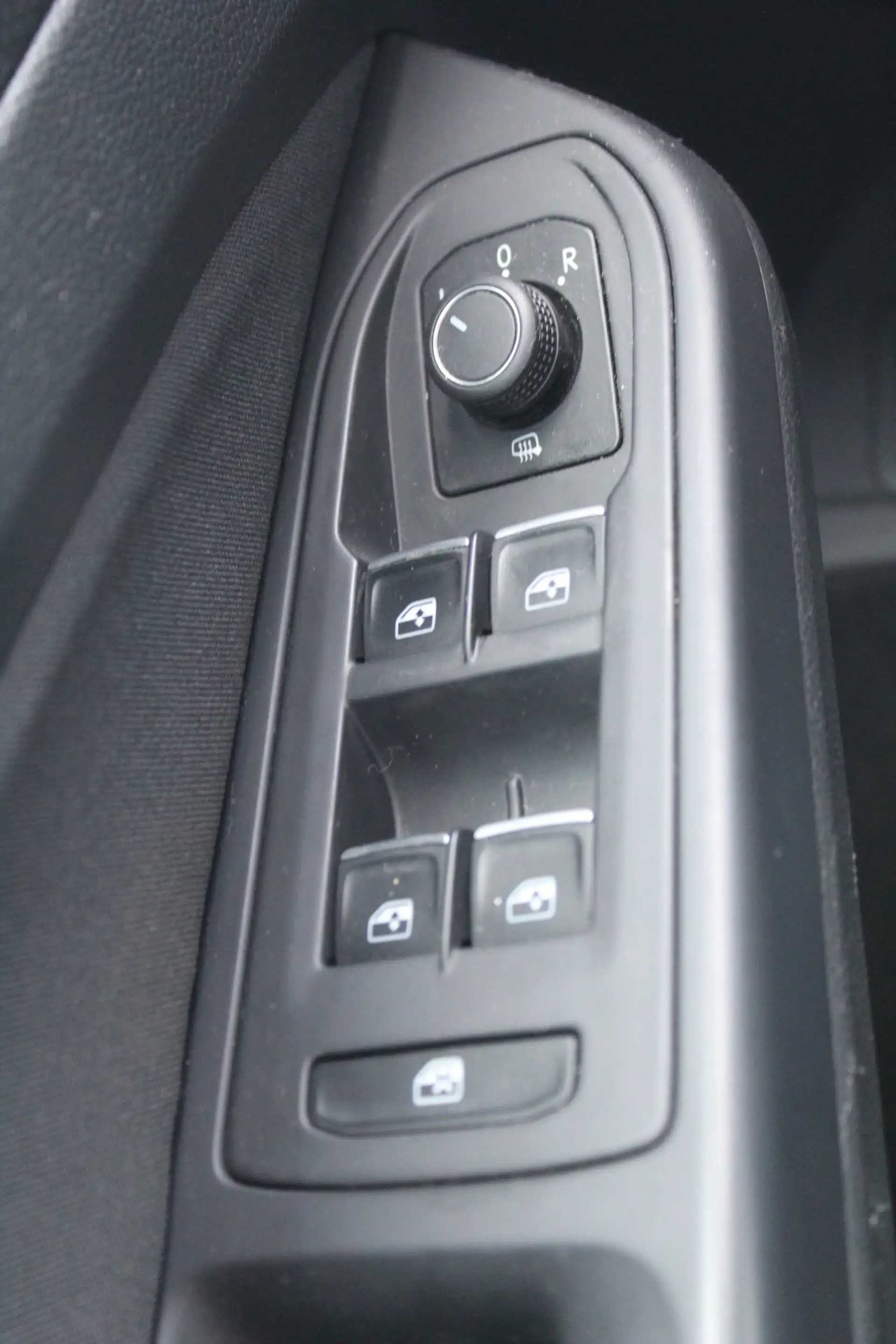 Volkswagen Golf GTE 1.4 eHybrid — photo 12