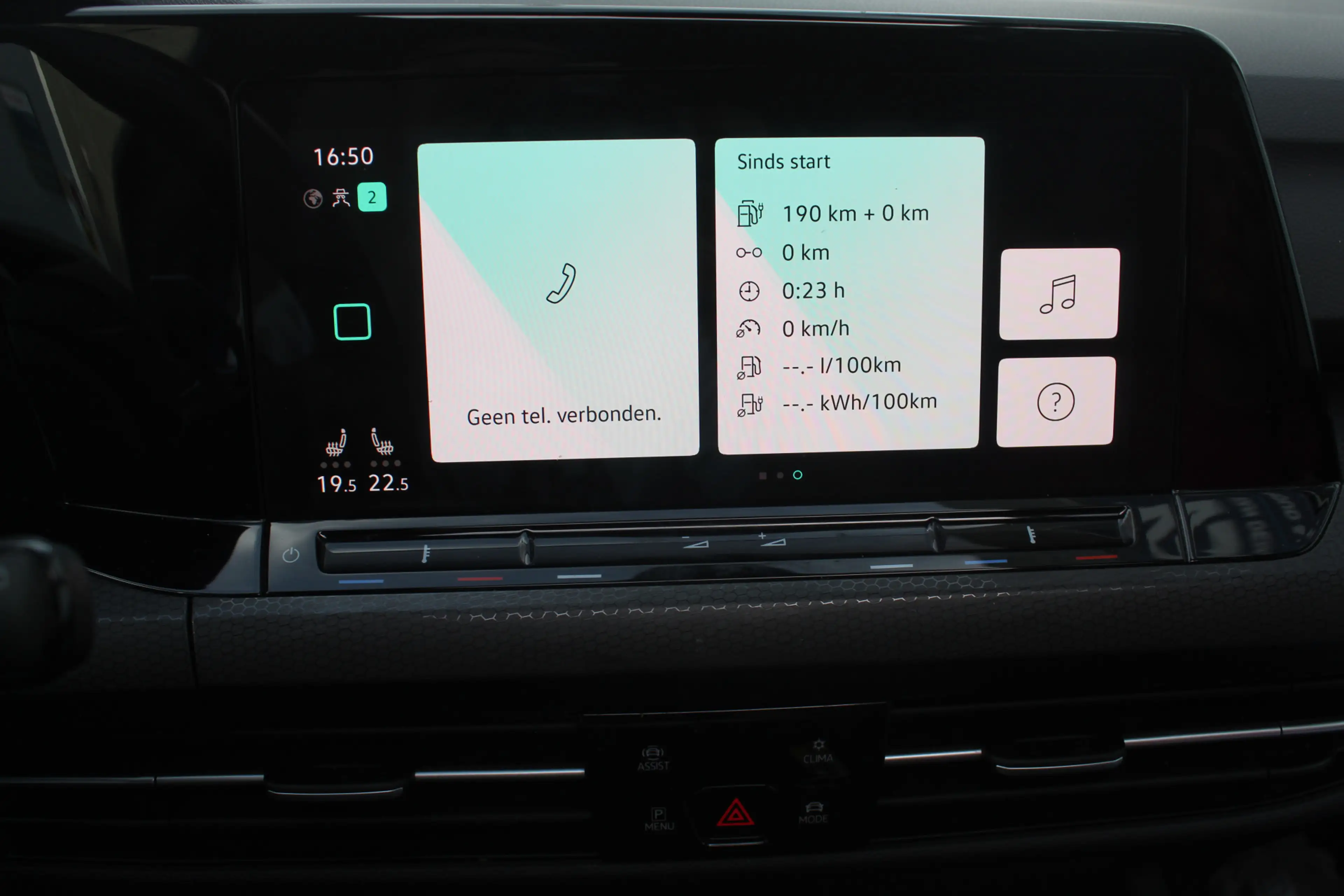 Volkswagen Golf GTE 1.4 eHybrid — photo 25