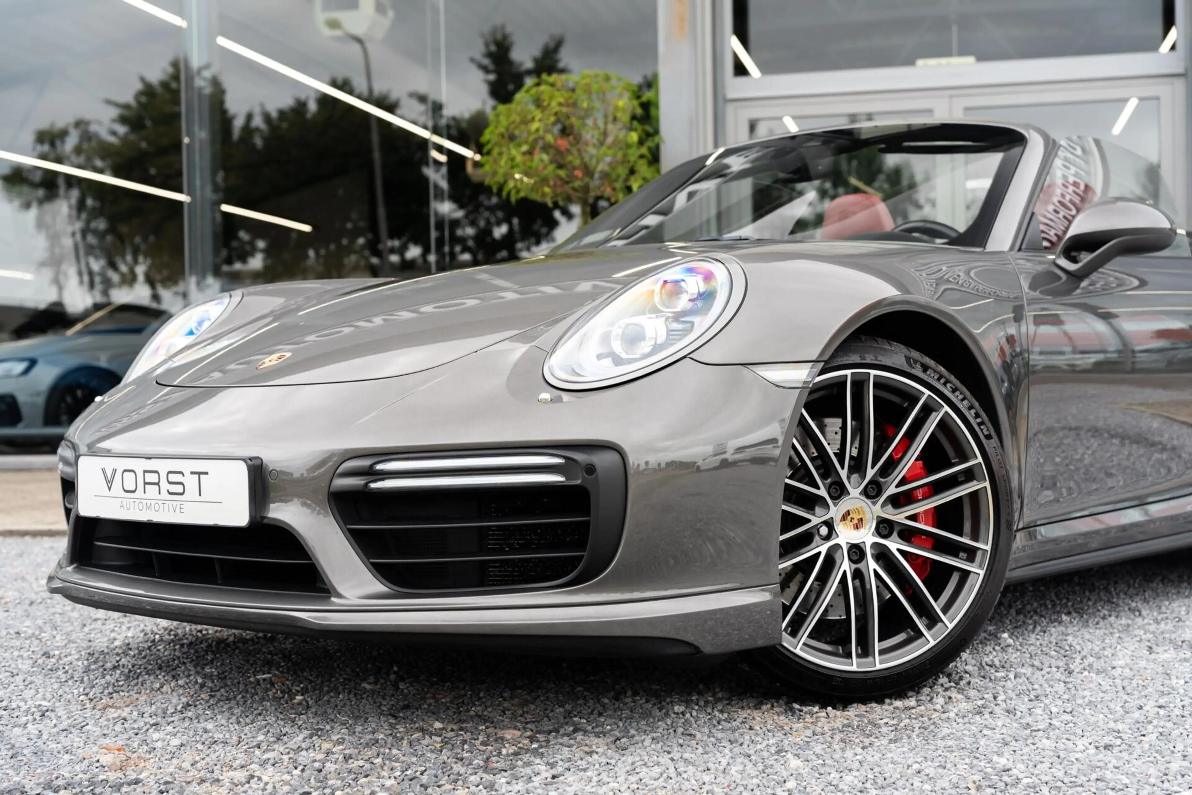Porsche 991 Cabrio 3.8 Turbo — photo 10