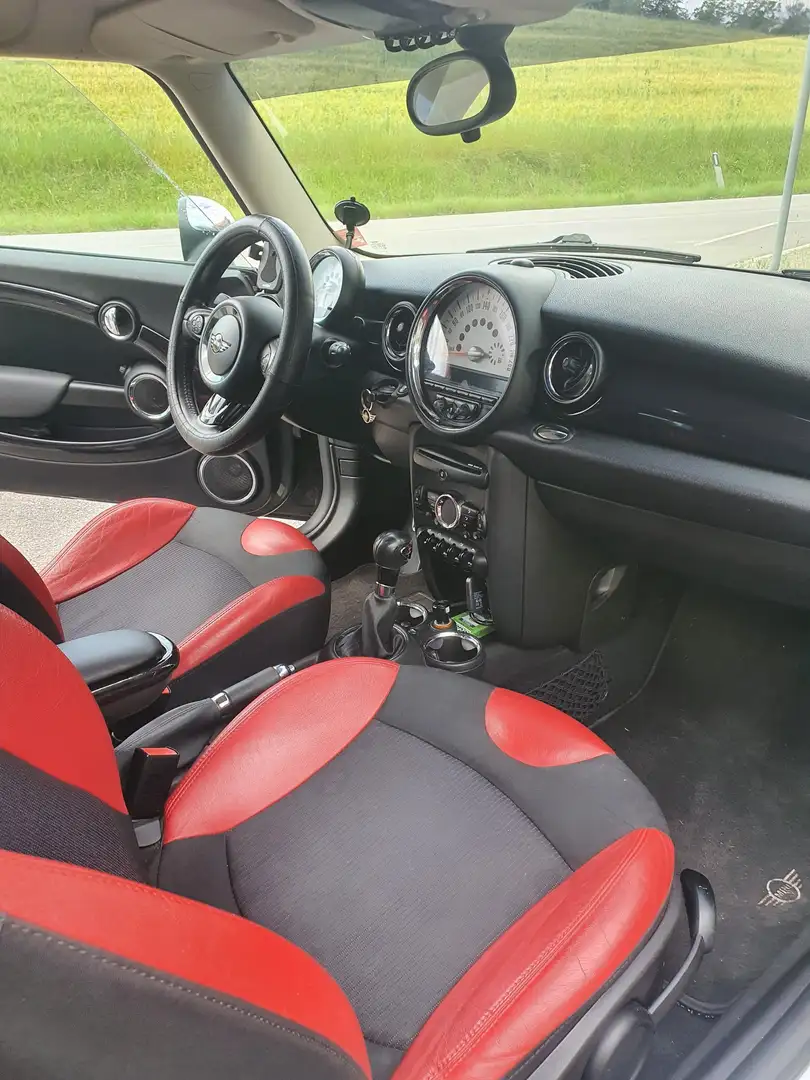 MINI Cooper SD 2.0 - 1