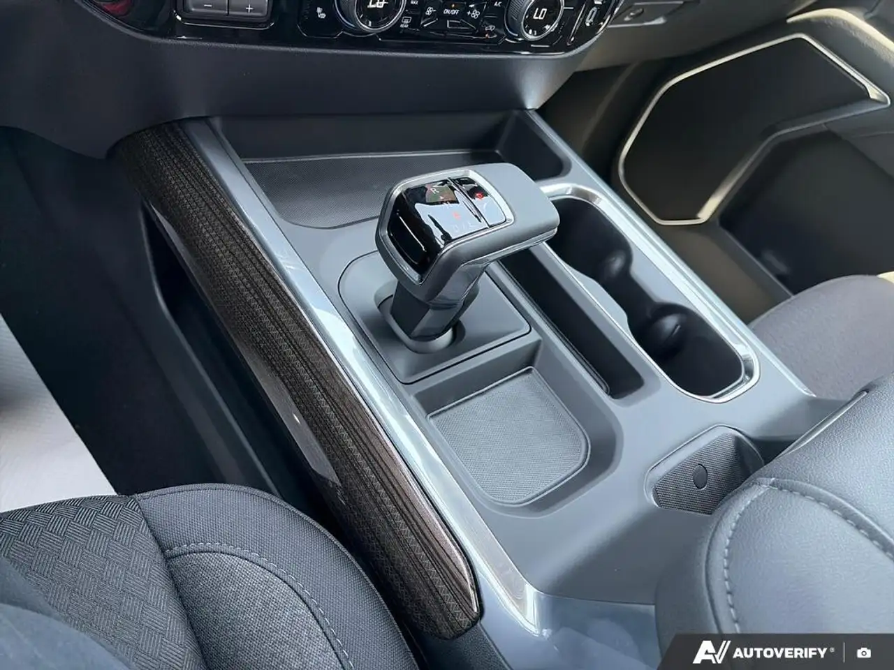Chevrolet Silverado 1500 fotografie Chevrolet Silverado 1500