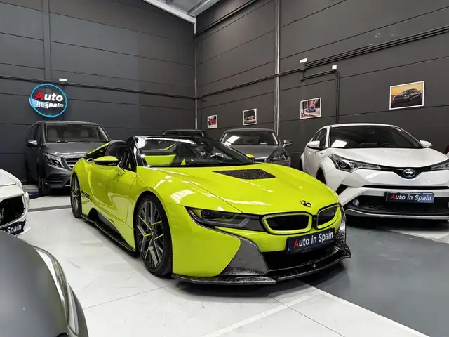 BMW i8 Roadster