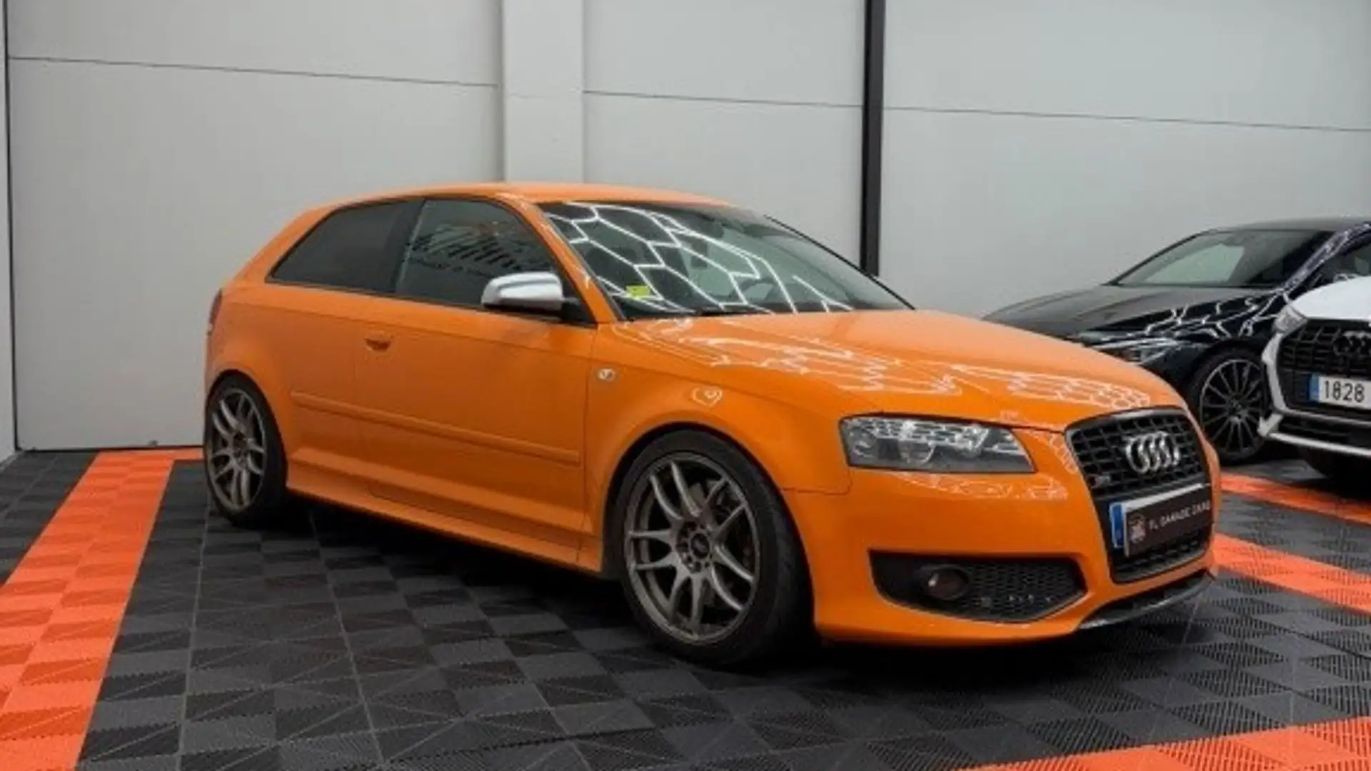 Audi S3 Naranja - 2