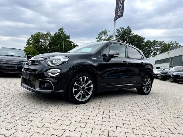 Fiat 500X Sport *LED Navi Leder Kamera DAB PDC AHK*