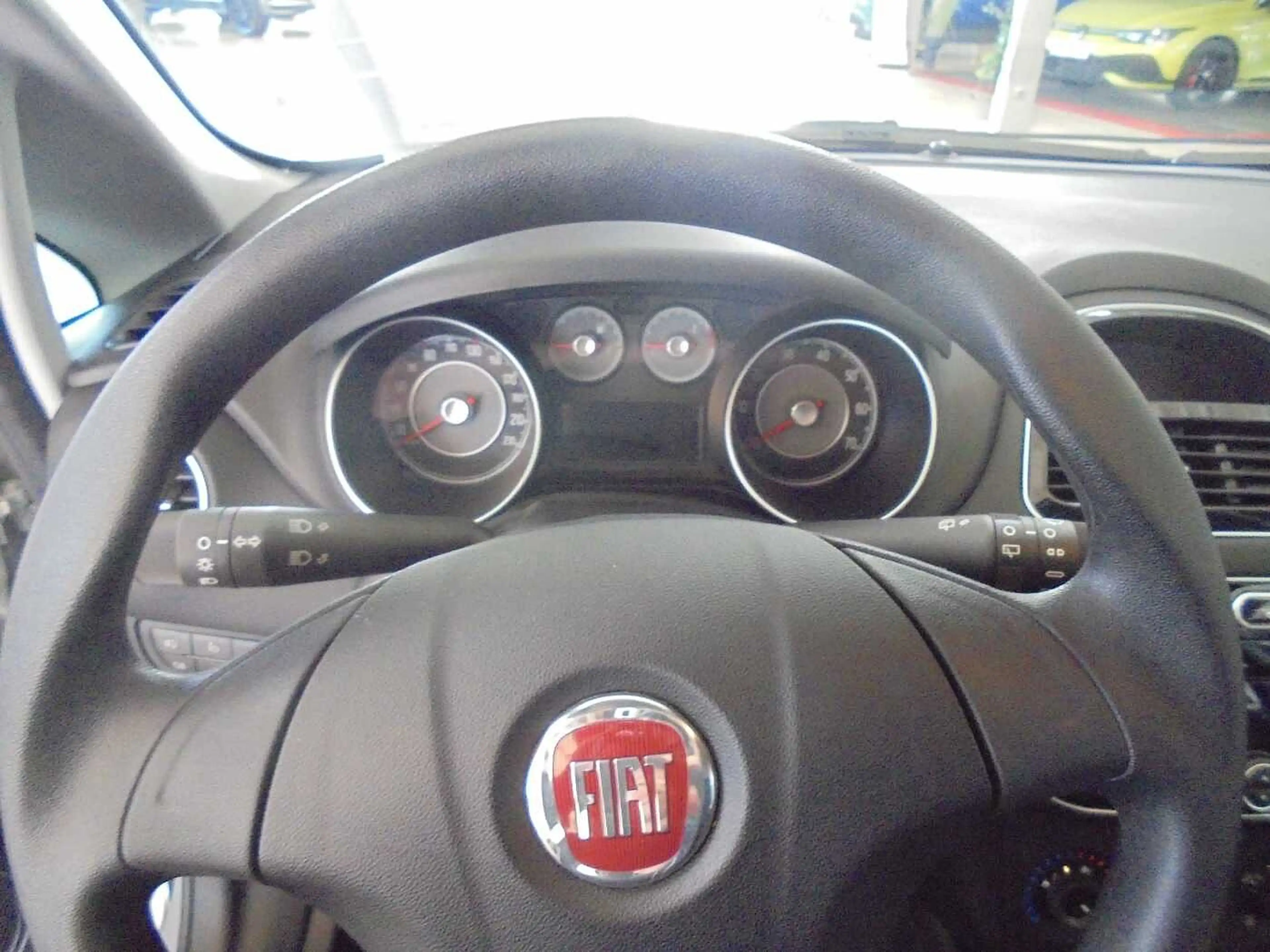 Fiat Punto Evo 5-Türer 1.2 8V — photo 8