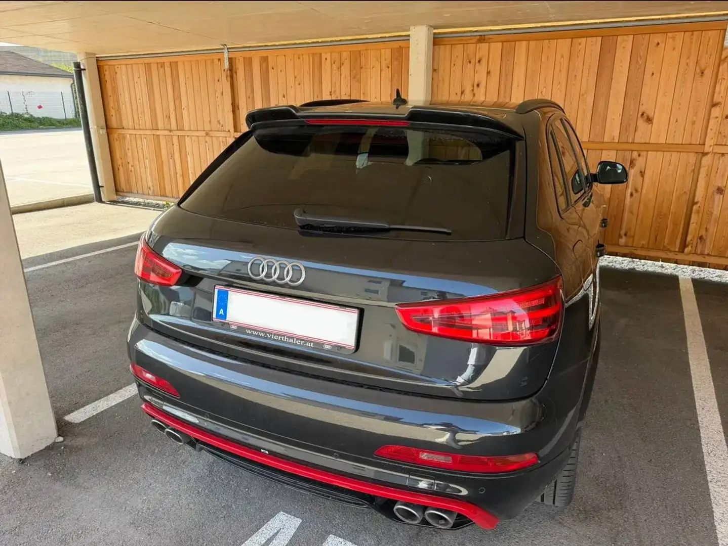 Audi Q3 Q3 2,0 TDI quattro Style S-tronic Style Schwarz - 1