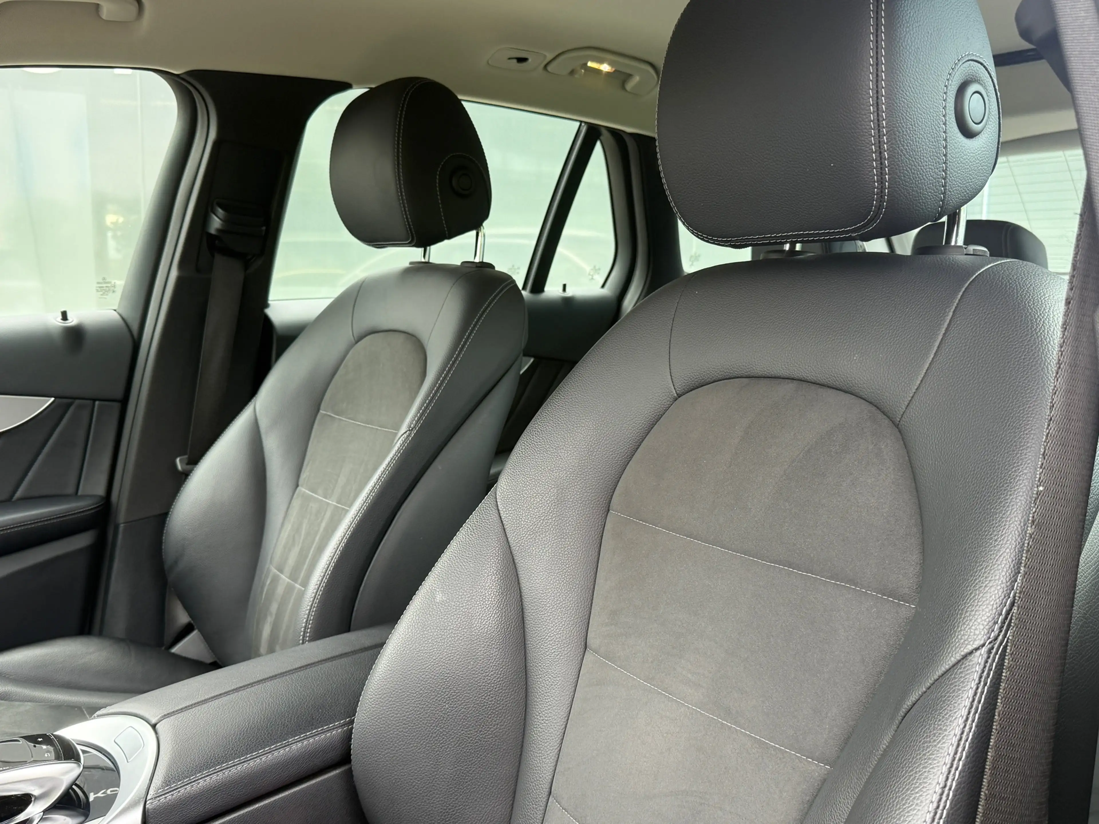 Mercedes-Benz GLC 250 4MATIC Premium COMAND|360cam|Dodehoek assist — photo 11