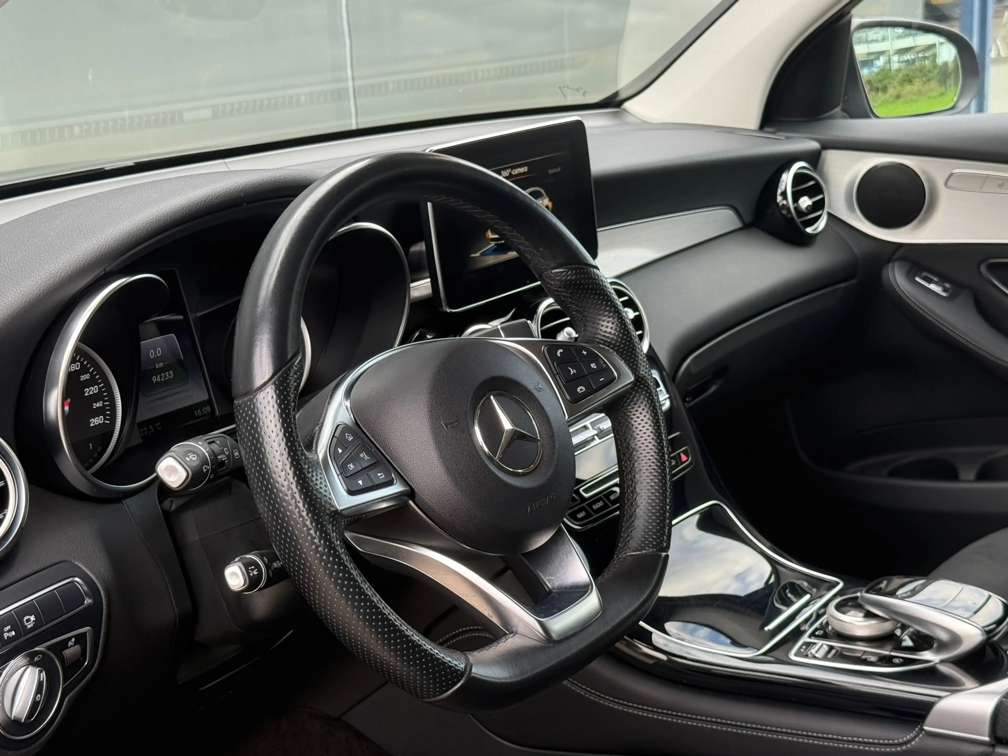 Mercedes-Benz GLC 250 4MATIC Premium COMAND|360cam|Dodehoek assist — photo 10