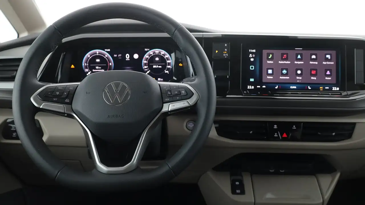 Volkswagen T7 Multivan 2026 — фото 12