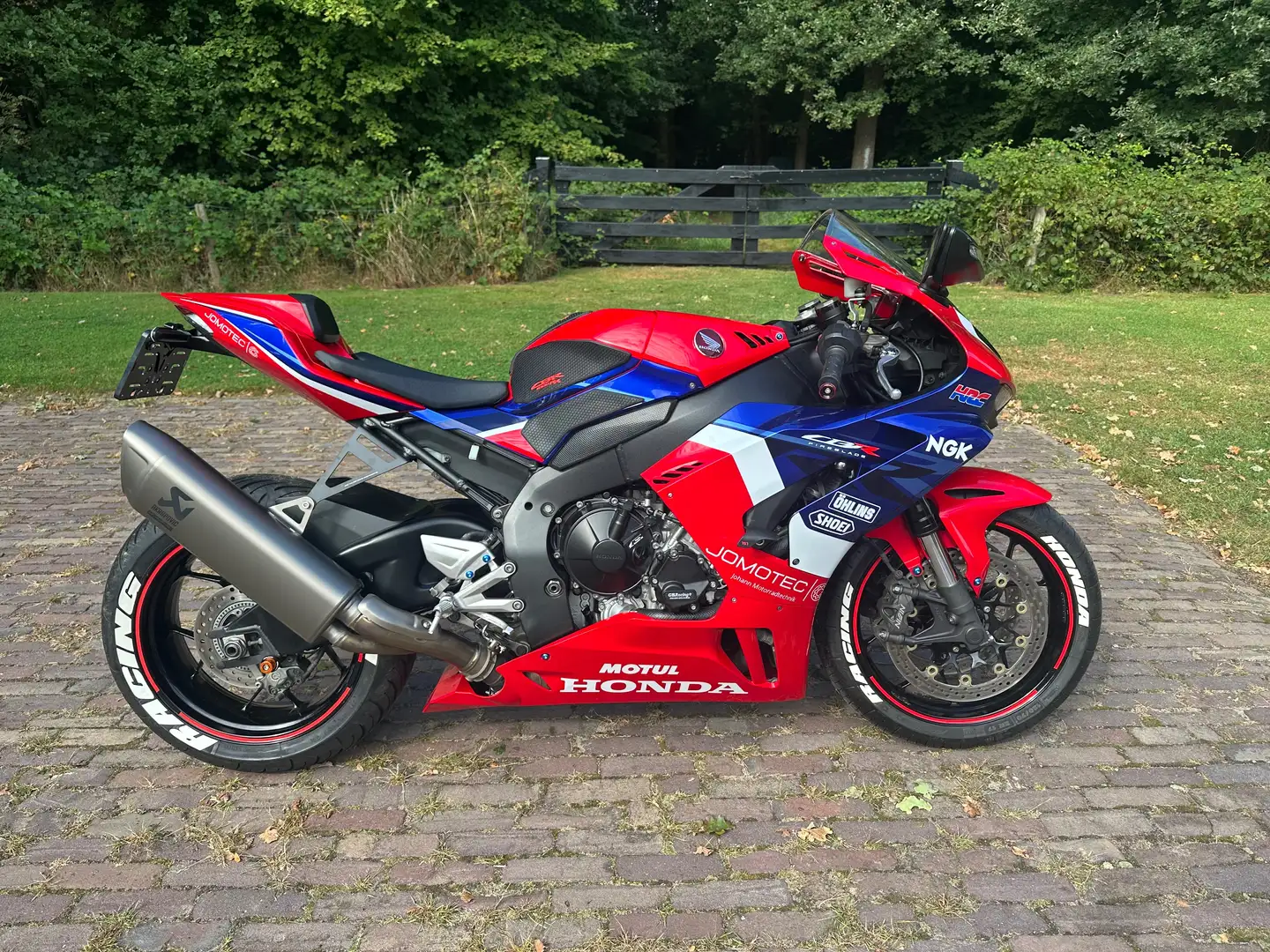 Honda CBR 1000 Honda CBR1000RR Fireblade Rouge - 2