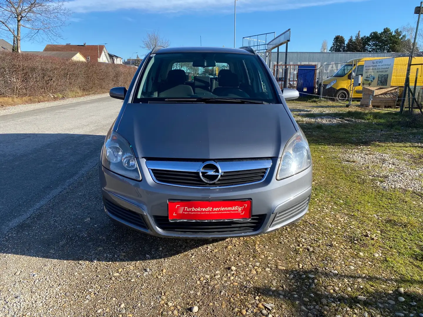 Opel Zafira 1,9 CDTI Grau - 1