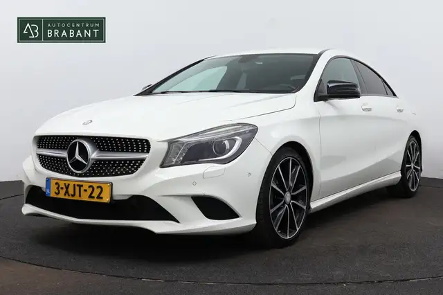 Mercedes-Benz CLA 180 Blue Lease Edition(NL-Auto, Navi, Airco, Parkeerse